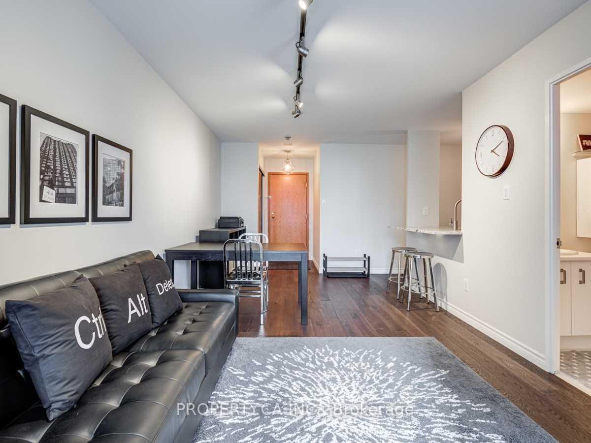 Photo 6 of Unit 2109, 44 St Joseph Street, Toronto, Bay Street Corridor — HOMEH