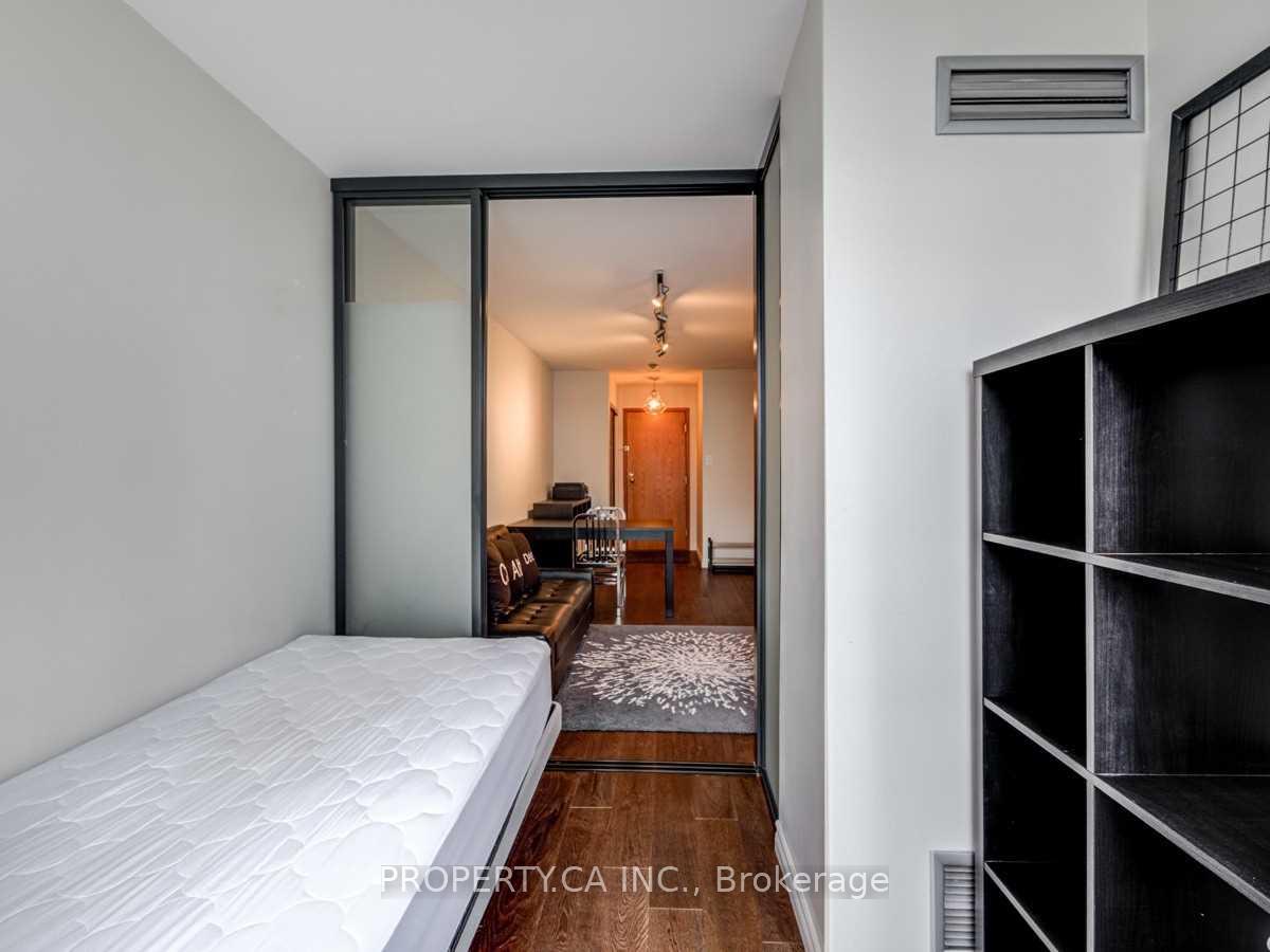 Photo 9 of Unit 2109, 44 St Joseph Street, Toronto, Bay Street Corridor — HOMEH