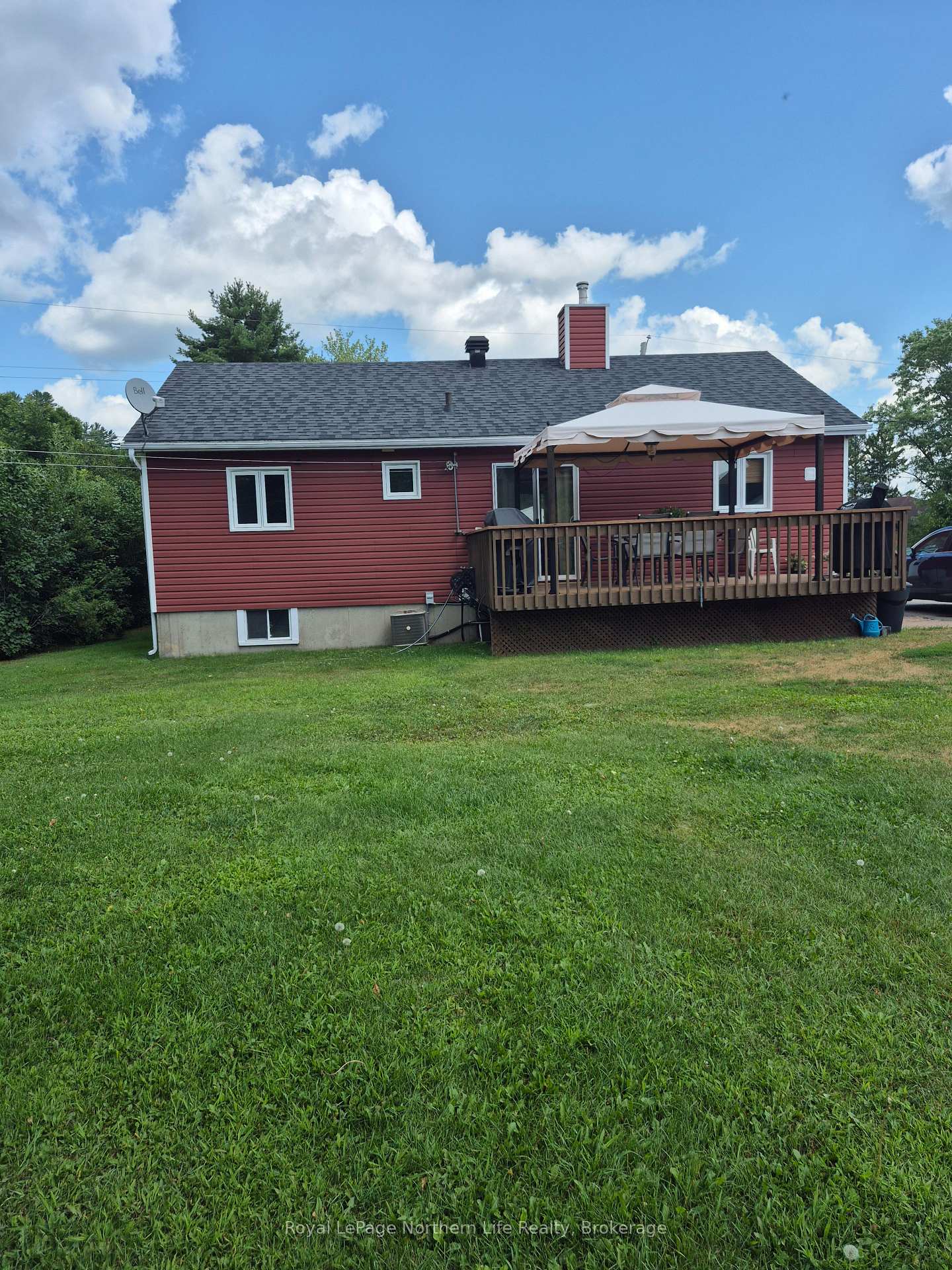 Photo 6 of 390 Eight Street, Mattawa — HOMEH