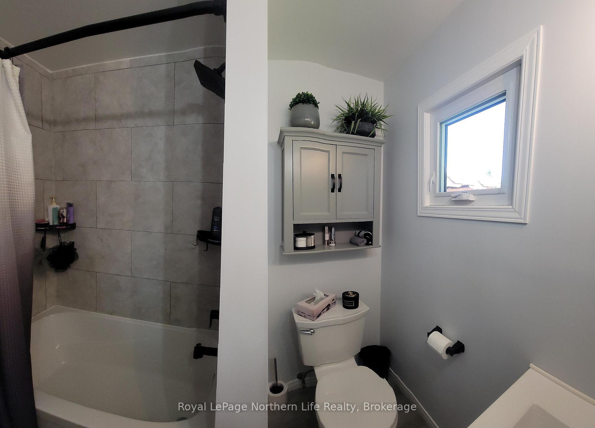 Photo 26 of 390 Eight Street, Mattawa — HOMEH