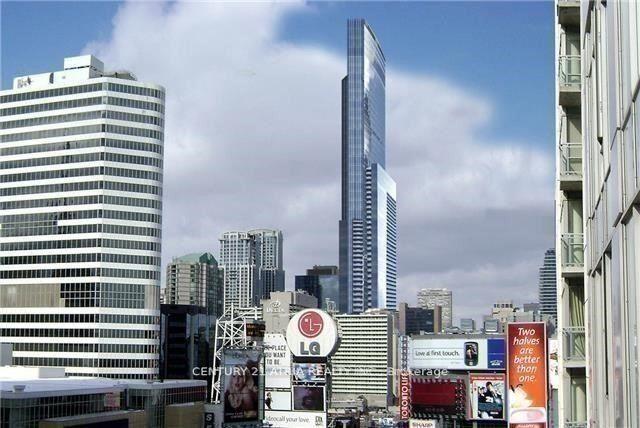 Photo 6 of Unit 3504, 386 Yonge Street, Toronto, Bay Street Corridor — HOMEH