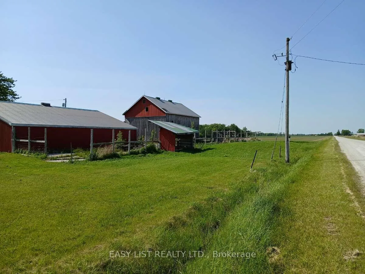 Photo 32 of 4792 Langbank Line, Dawn-Euphemia, Dawn Euphemia — HOMEH