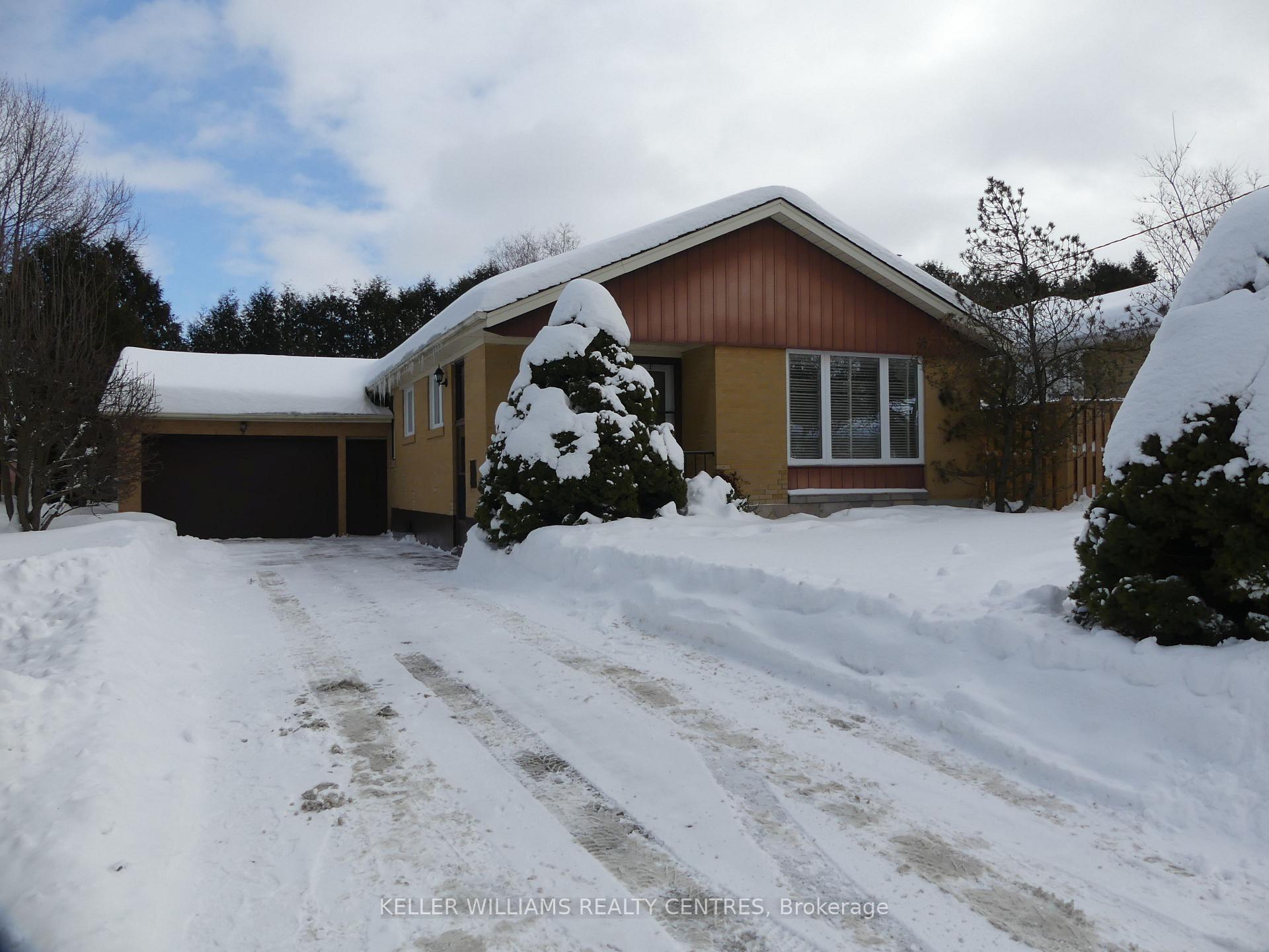 Photo 1 of 21 Child Drive, Aurora, Aurora Highlands — HOMEH