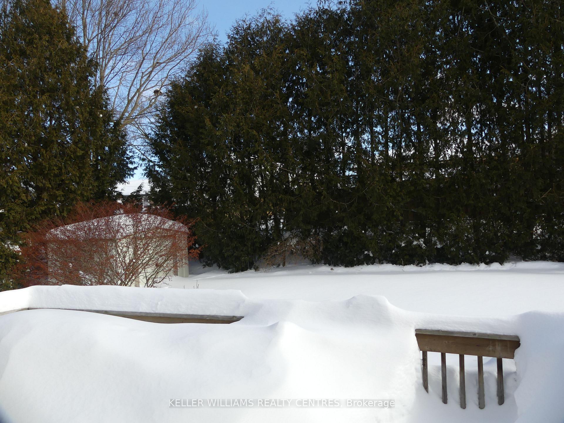Photo 7 of 21 Child Drive, Aurora, Aurora Highlands — HOMEH
