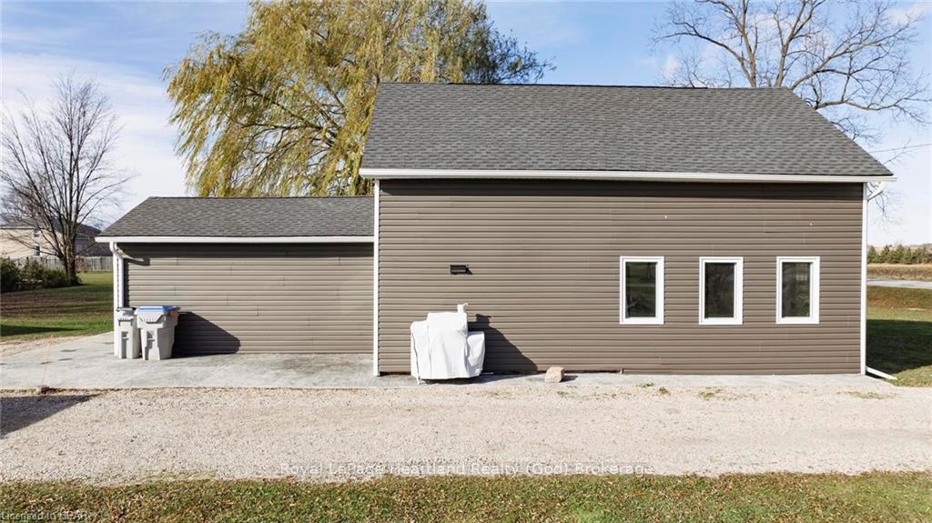 Photo 37 of 41581 Summerhill Road, Central Huron, Hullett — HOMEH