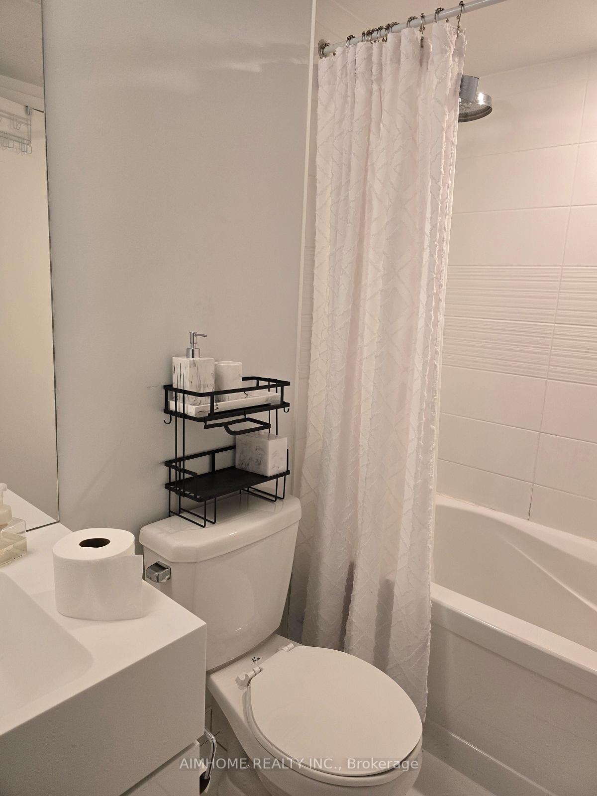 Photo 8 of Unit 1601, 151 Dan Leckie Way, Toronto, Waterfront Communities — HOMEH