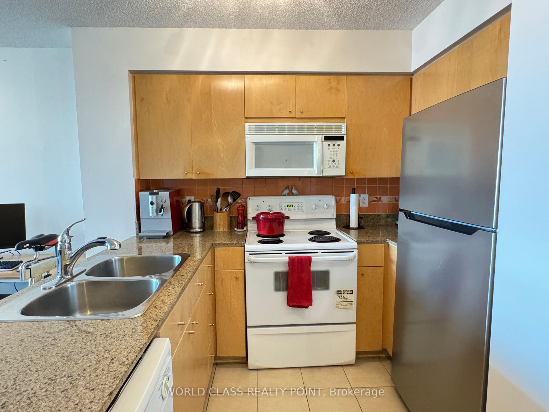 Photo 7 of Unit 1612, 373 Front Street W, Toronto, Waterfront Communities — HOMEH