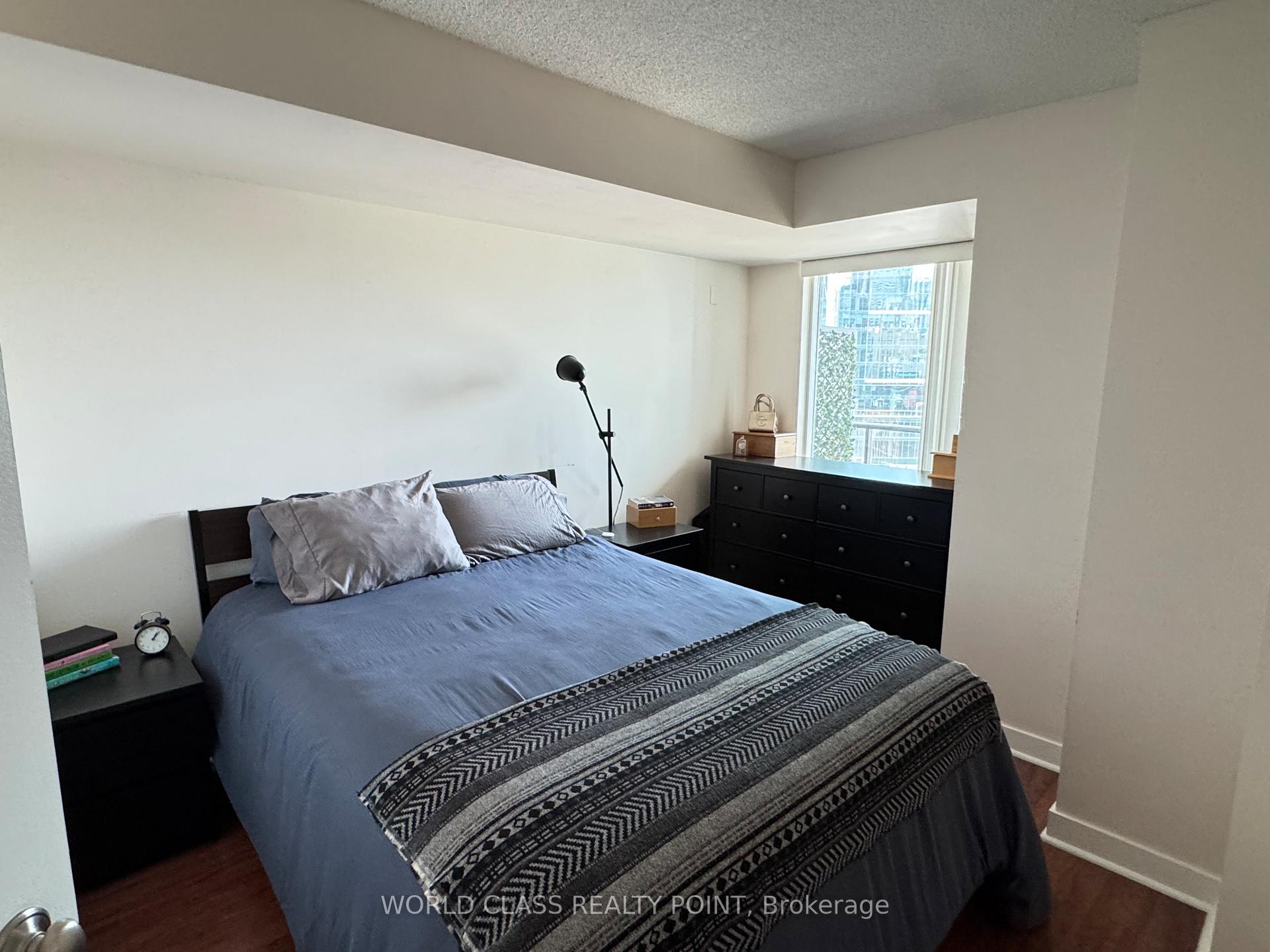 Photo 12 of Unit 1612, 373 Front Street W, Toronto, Waterfront Communities — HOMEH