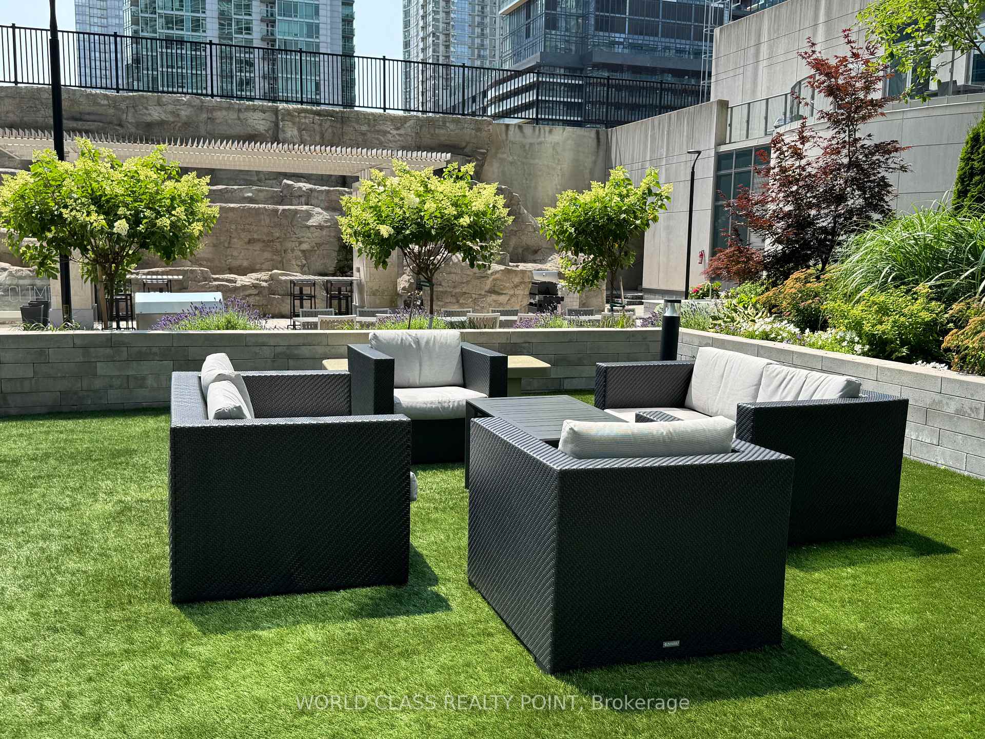 Photo 20 of Unit 1612, 373 Front Street W, Toronto, Waterfront Communities — HOMEH