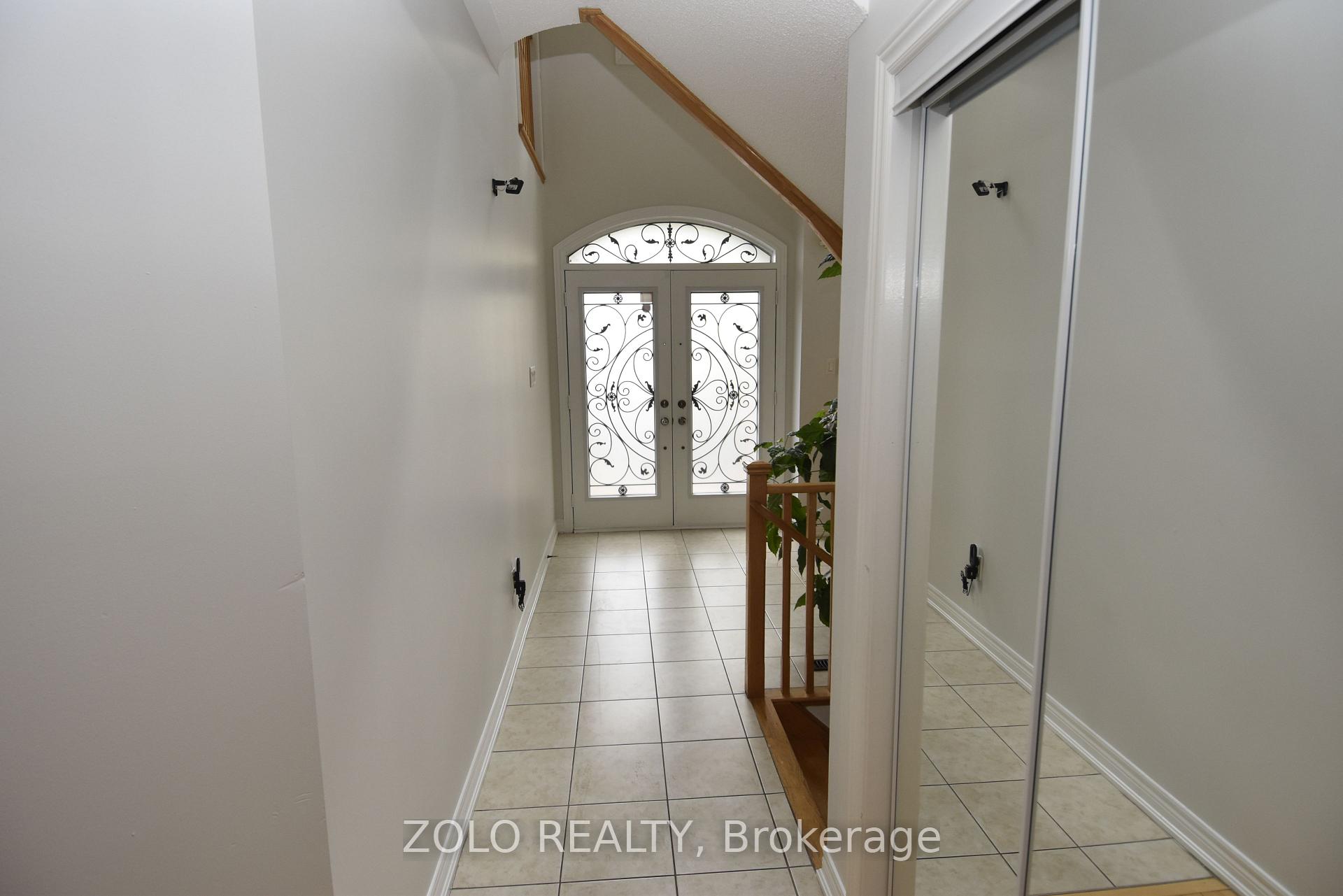 Photo 6 of 22 Showboat Crescent, Brampton, Madoc — HOMEH