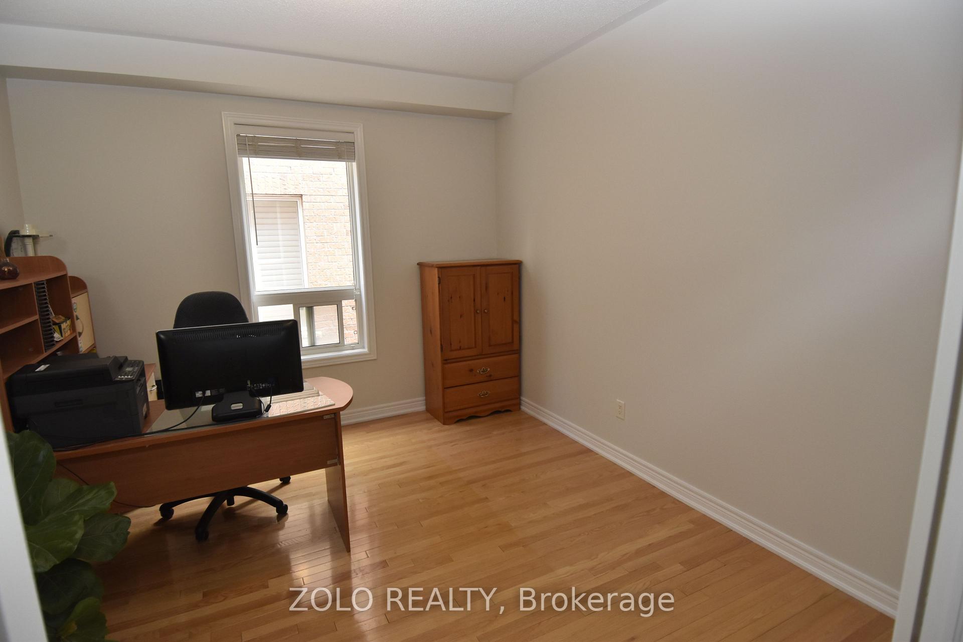 Photo 14 of 22 Showboat Crescent, Brampton, Madoc — HOMEH