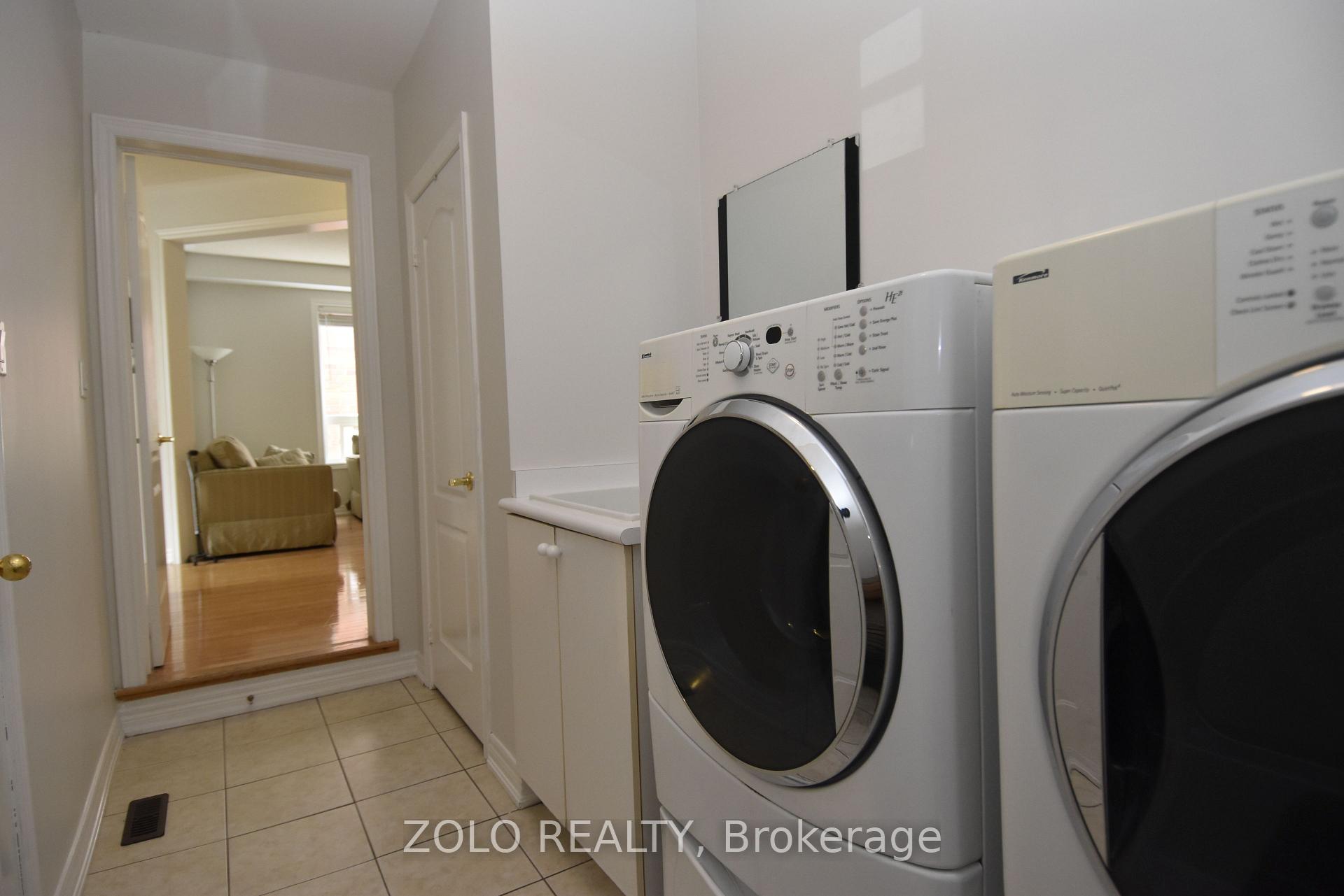 Photo 23 of 22 Showboat Crescent, Brampton, Madoc — HOMEH
