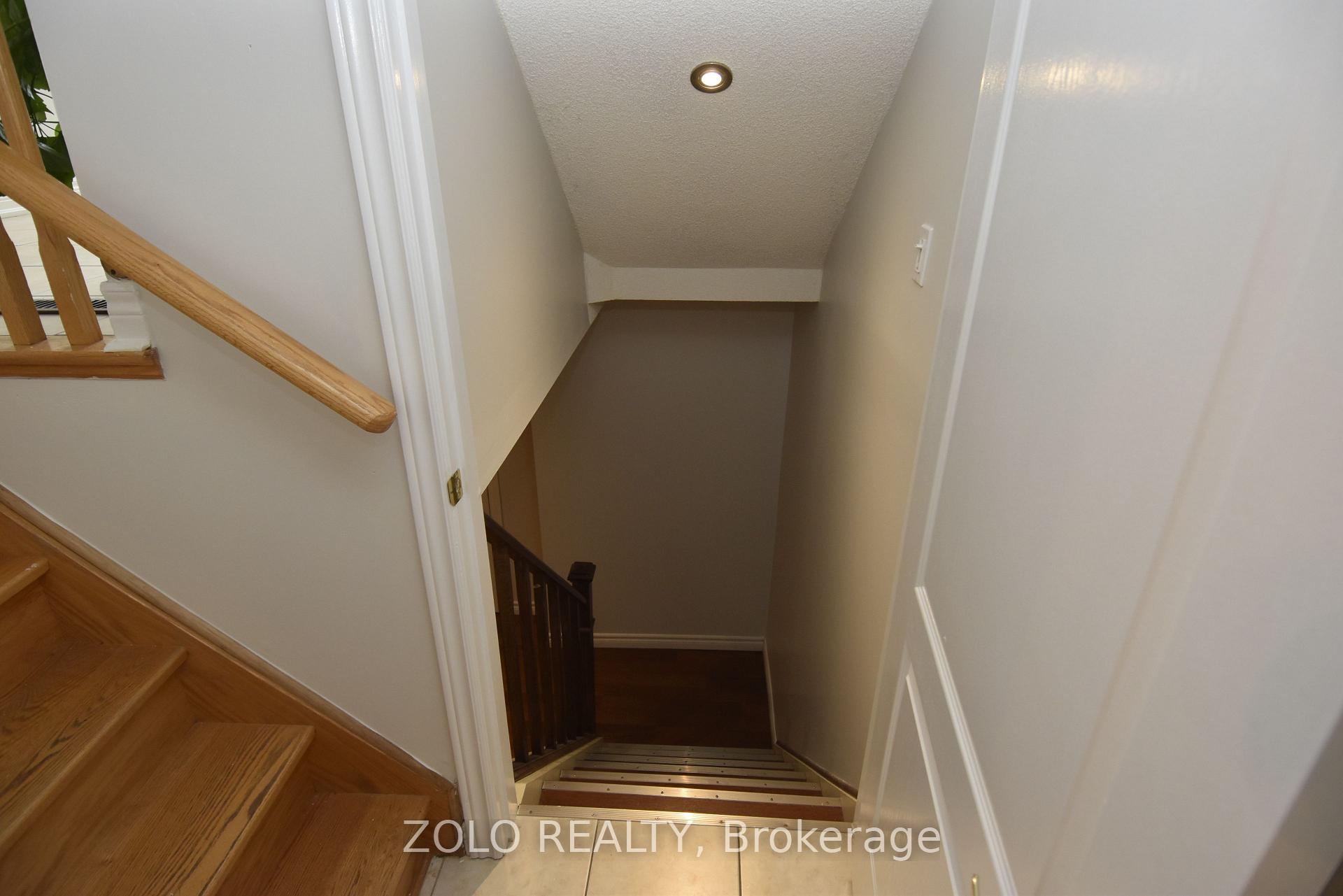 Photo 26 of 22 Showboat Crescent, Brampton, Madoc — HOMEH