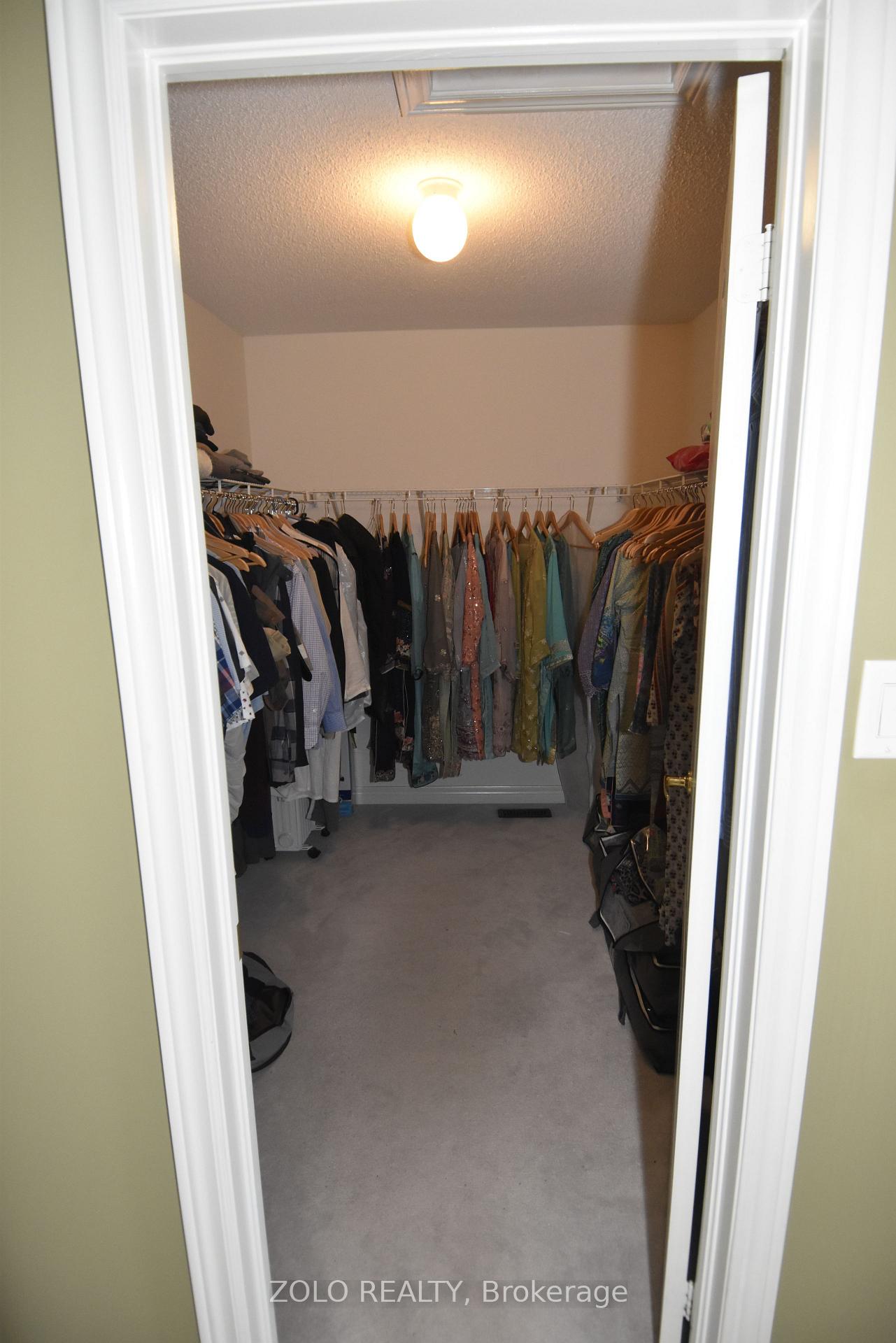 Photo 33 of 22 Showboat Crescent, Brampton, Madoc — HOMEH