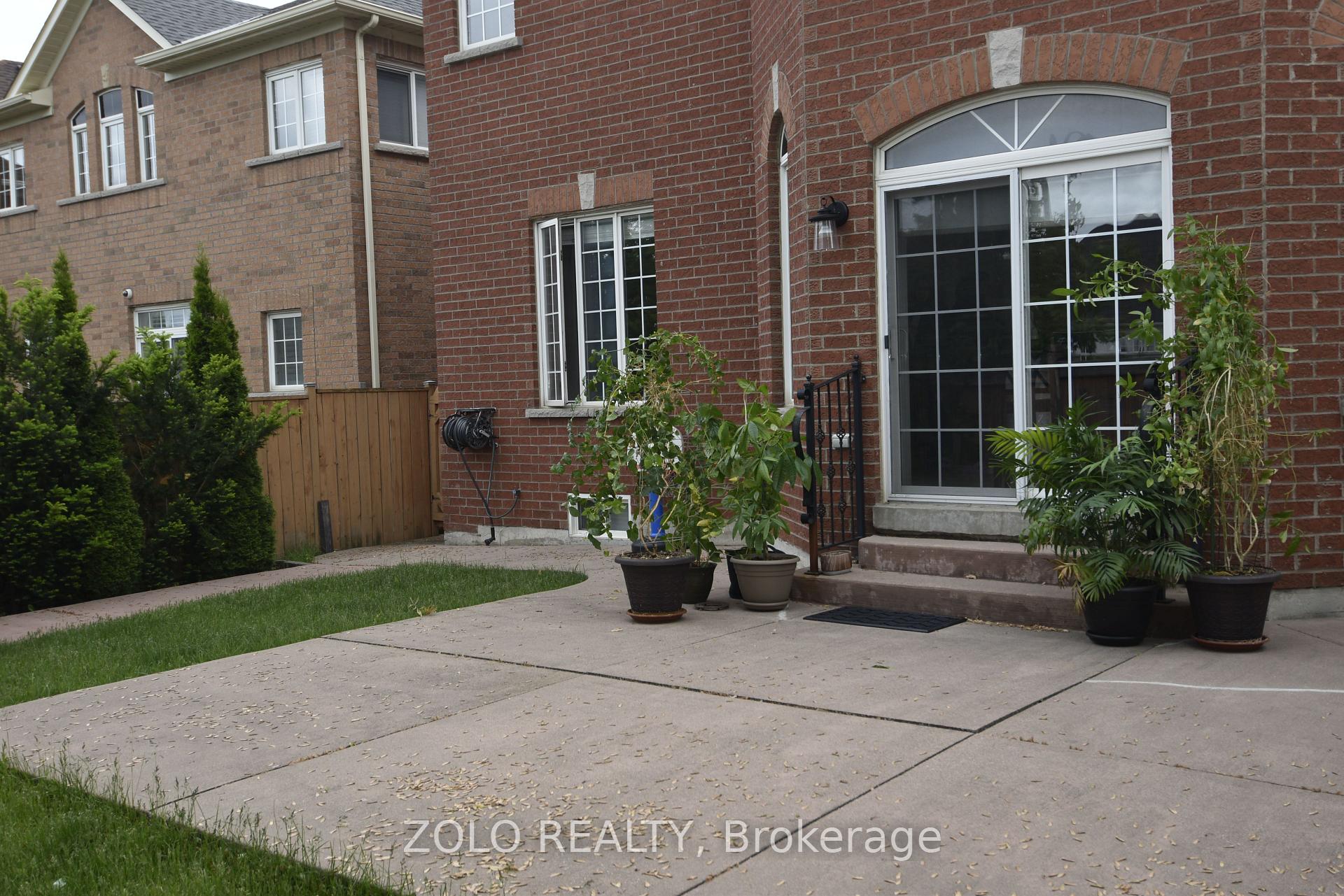 Photo 49 of 22 Showboat Crescent, Brampton, Madoc — HOMEH