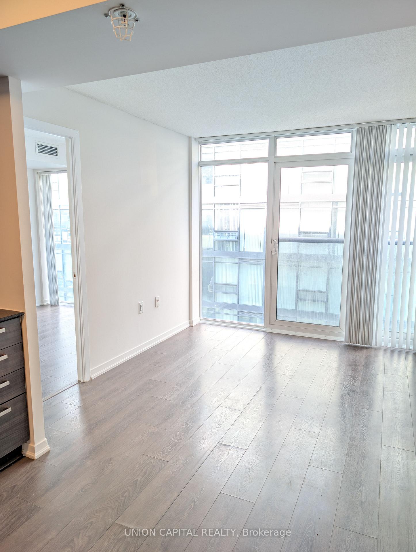 Photo 12 of Unit 1906E, 36 Lisgar Street, Toronto, Little Portugal — HOMEH