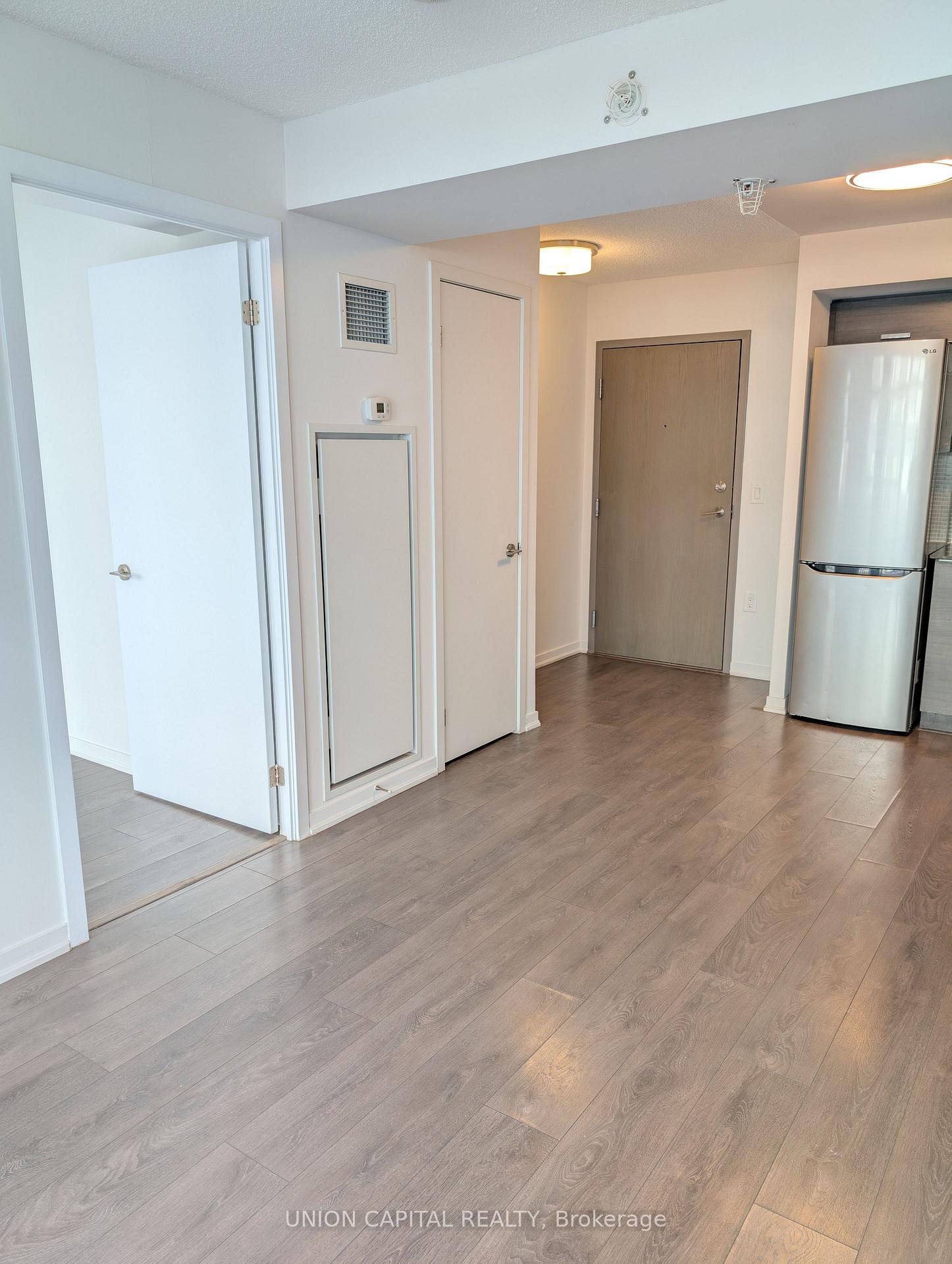 Photo 14 of Unit 1906E, 36 Lisgar Street, Toronto, Little Portugal — HOMEH