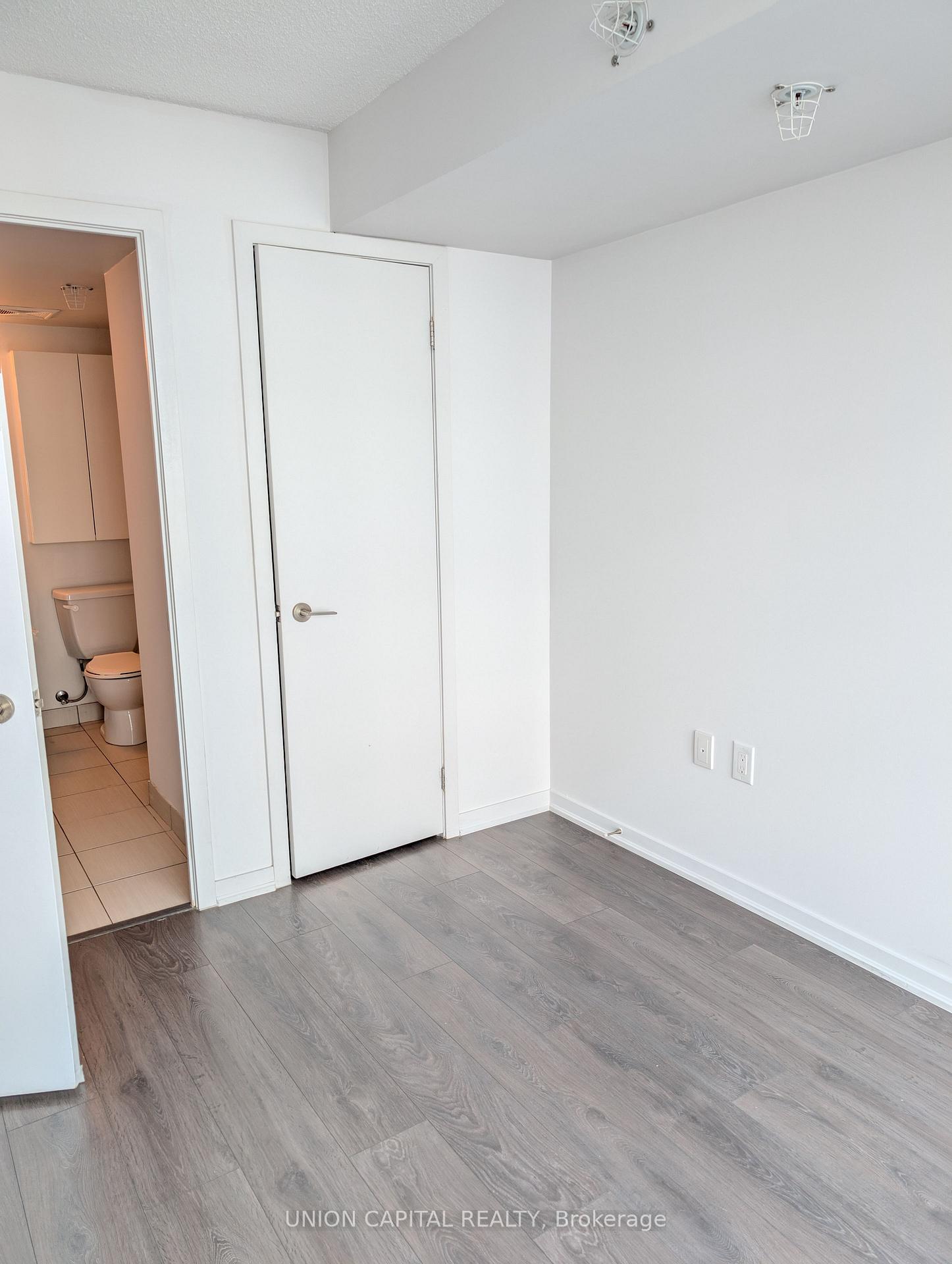 Photo 16 of Unit 1906E, 36 Lisgar Street, Toronto, Little Portugal — HOMEH