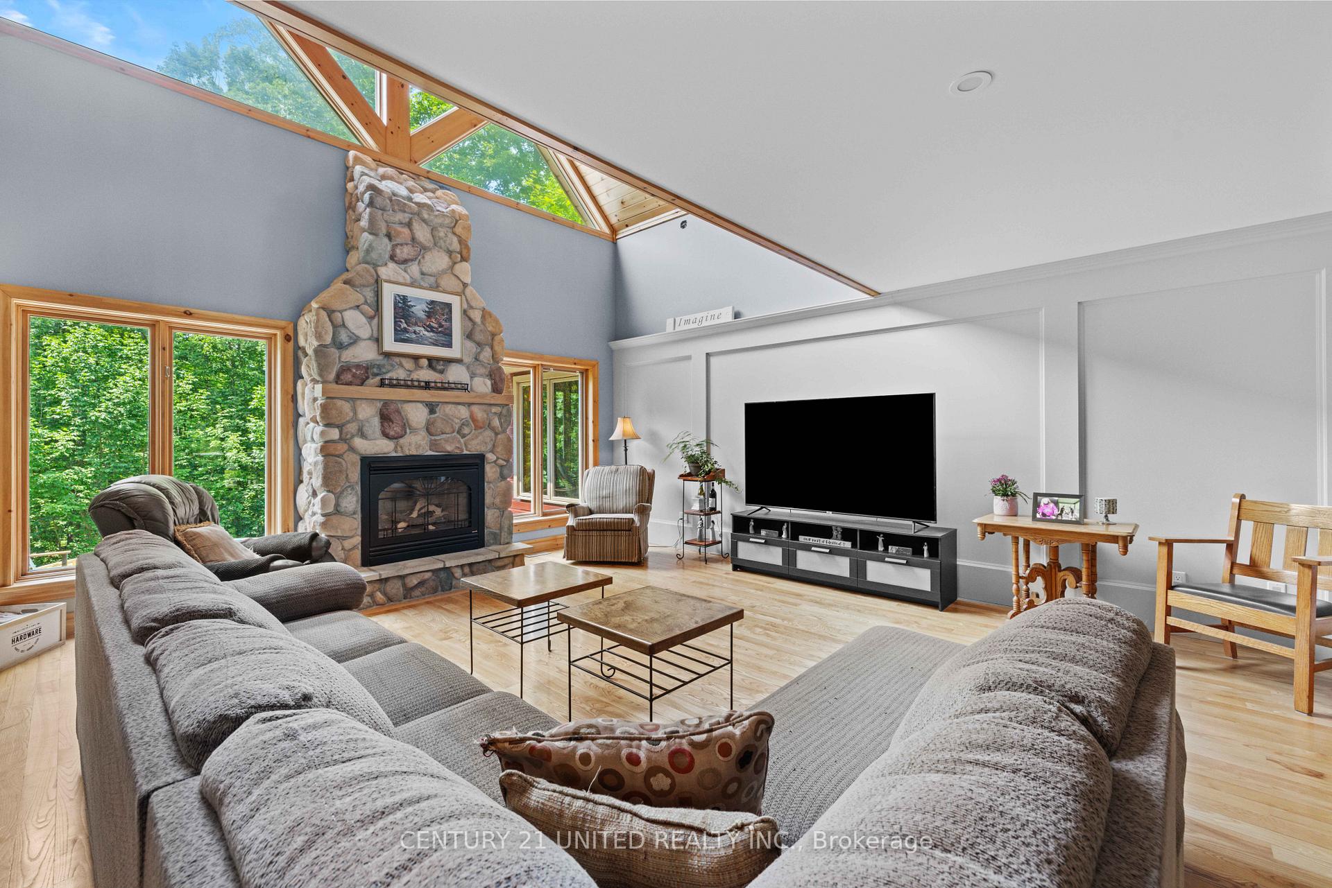 Photo 8 of 2068 Camp Line Road, Douro-Dummer — HOMEH