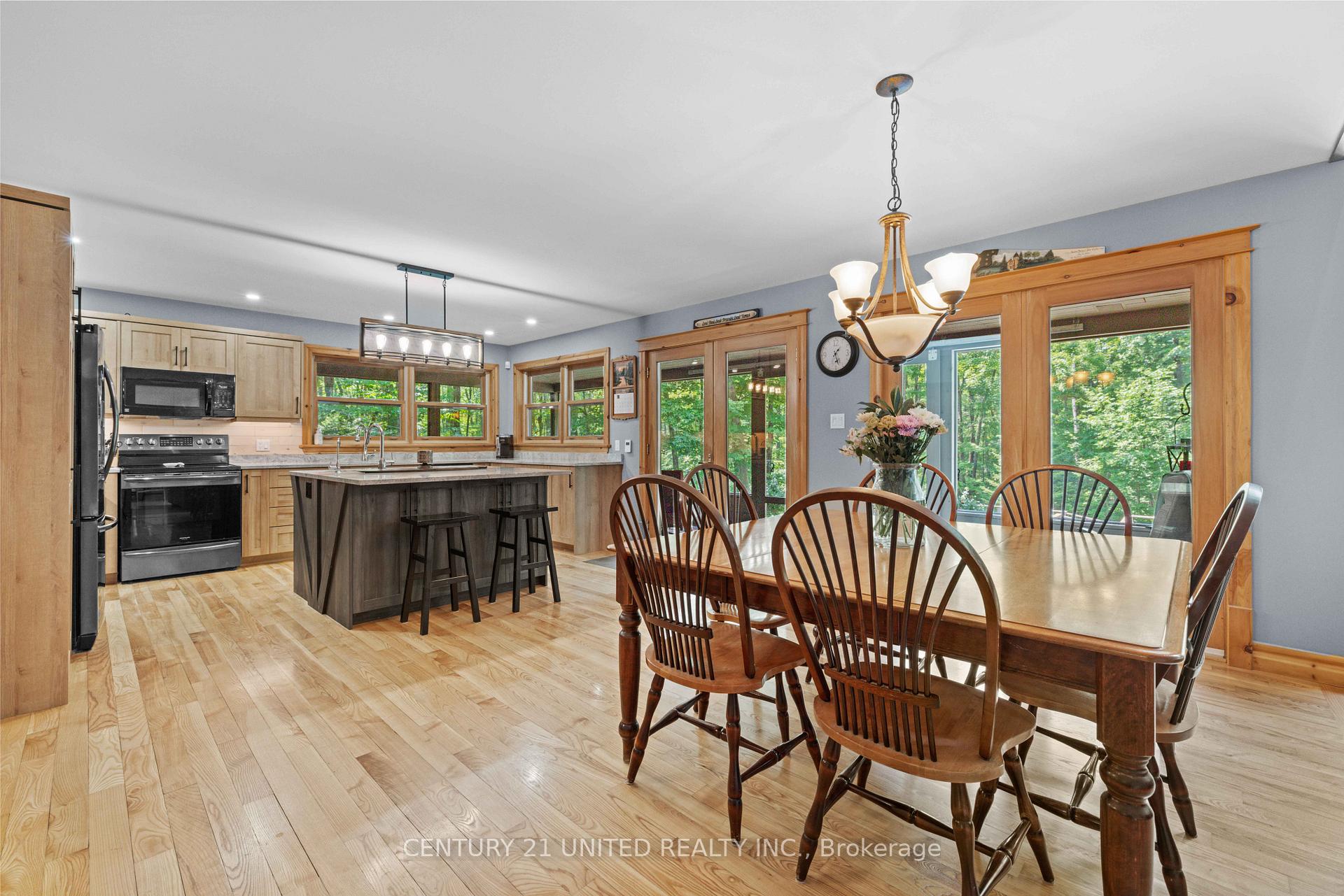 Photo 12 of 2068 Camp Line Road, Douro-Dummer — HOMEH