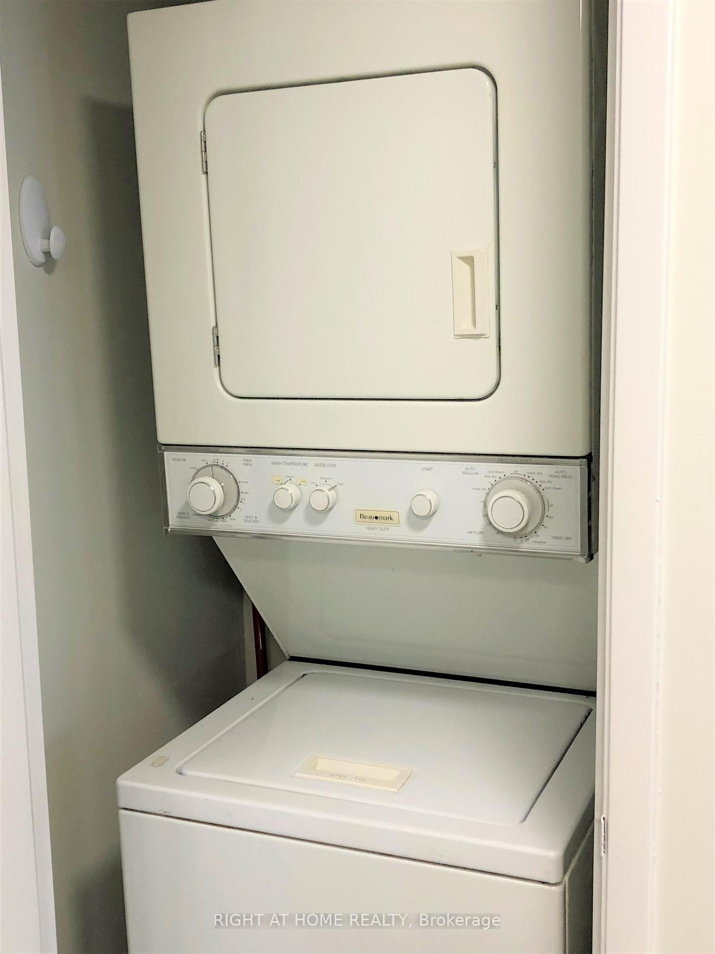 Photo 24 of Unit 1602, 44 Gerrard Street W, Toronto, Bay Street Corridor — HOMEH