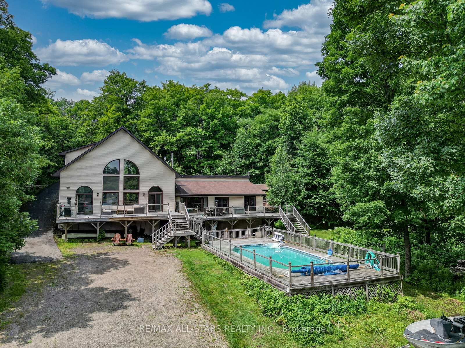 Front of 1013 Merrick Drive