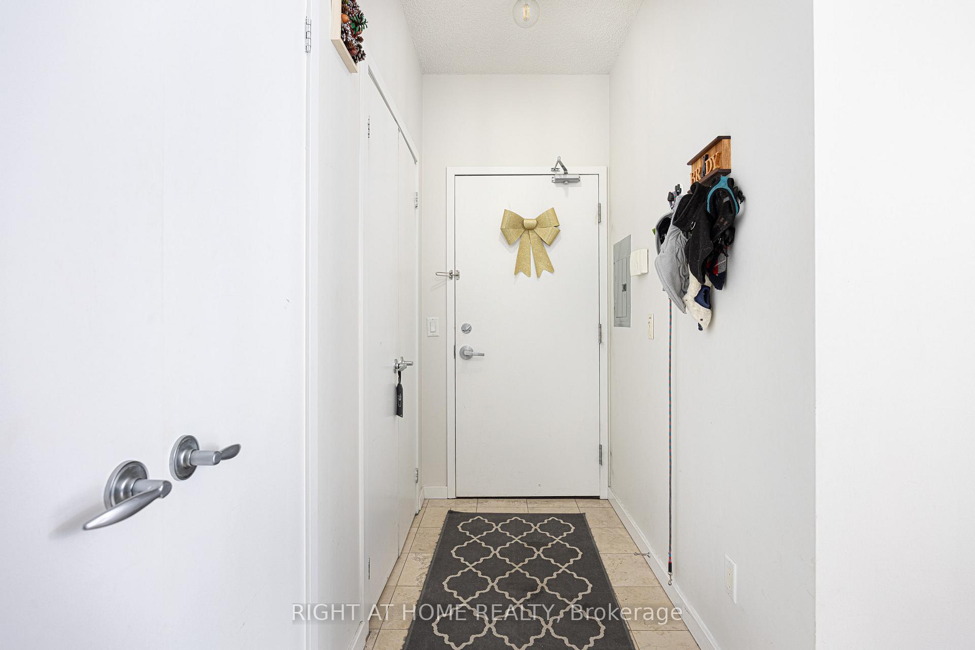 Photo 13 of Unit 2113, 208 Queens Quay W, Toronto, Waterfront Communities — HOMEH