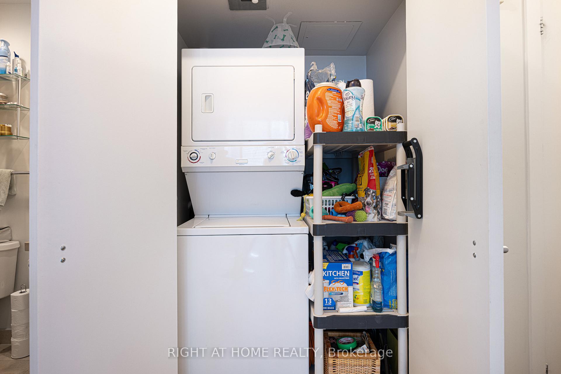Photo 15 of Unit 2113, 208 Queens Quay W, Toronto, Waterfront Communities — HOMEH
