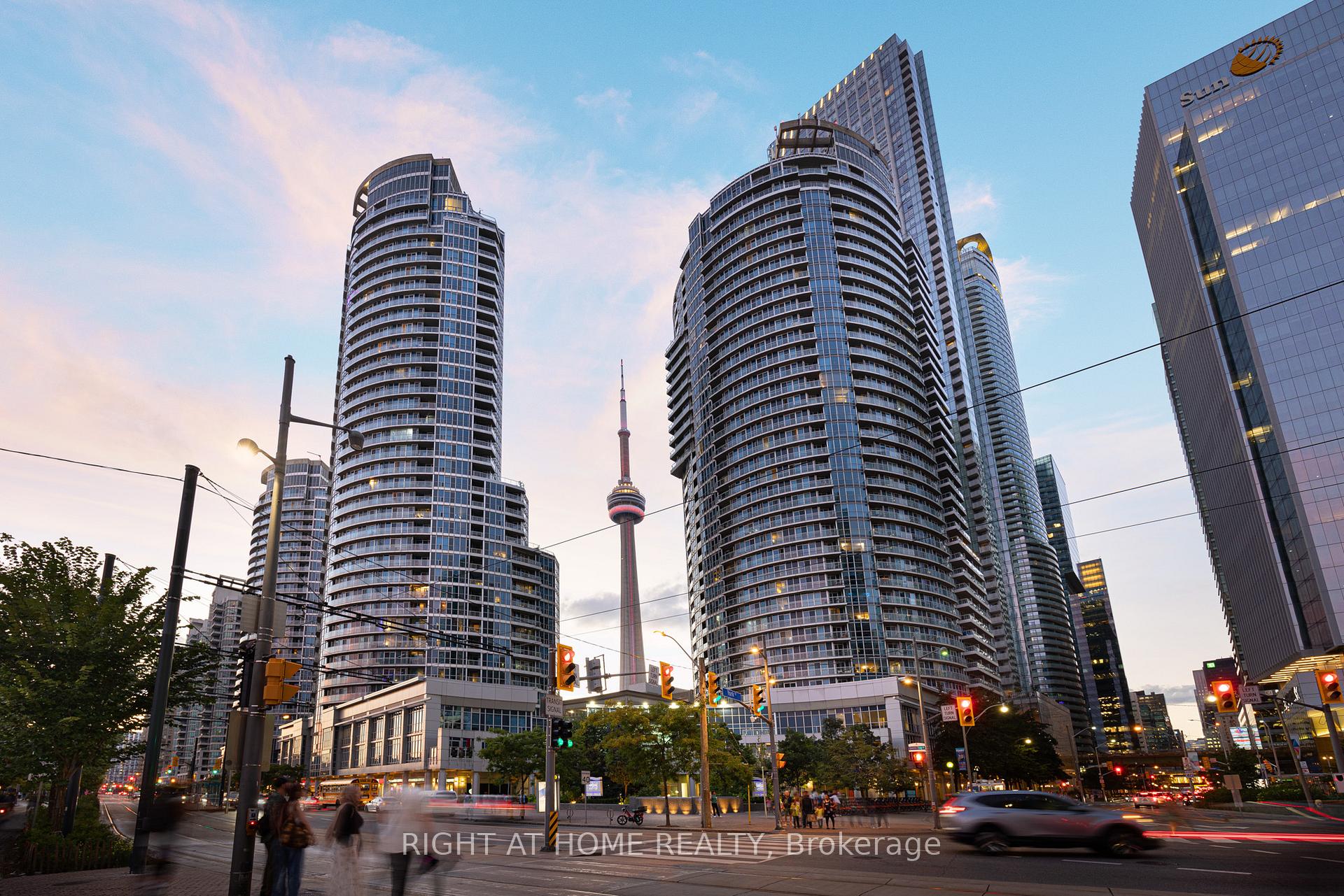Photo 16 of Unit 2113, 208 Queens Quay W, Toronto, Waterfront Communities — HOMEH