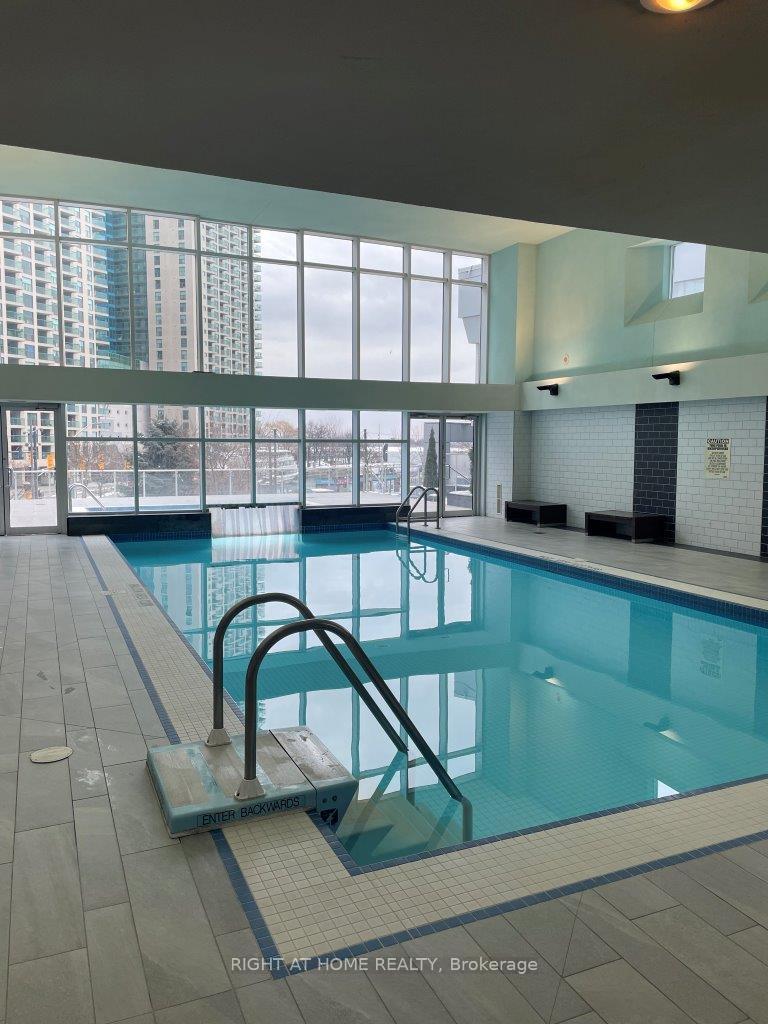 Photo 20 of Unit 2113, 208 Queens Quay W, Toronto, Waterfront Communities — HOMEH