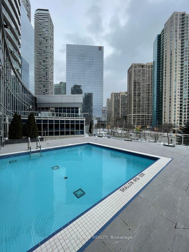 Photo 24 of Unit 2113, 208 Queens Quay W, Toronto, Waterfront Communities — HOMEH
