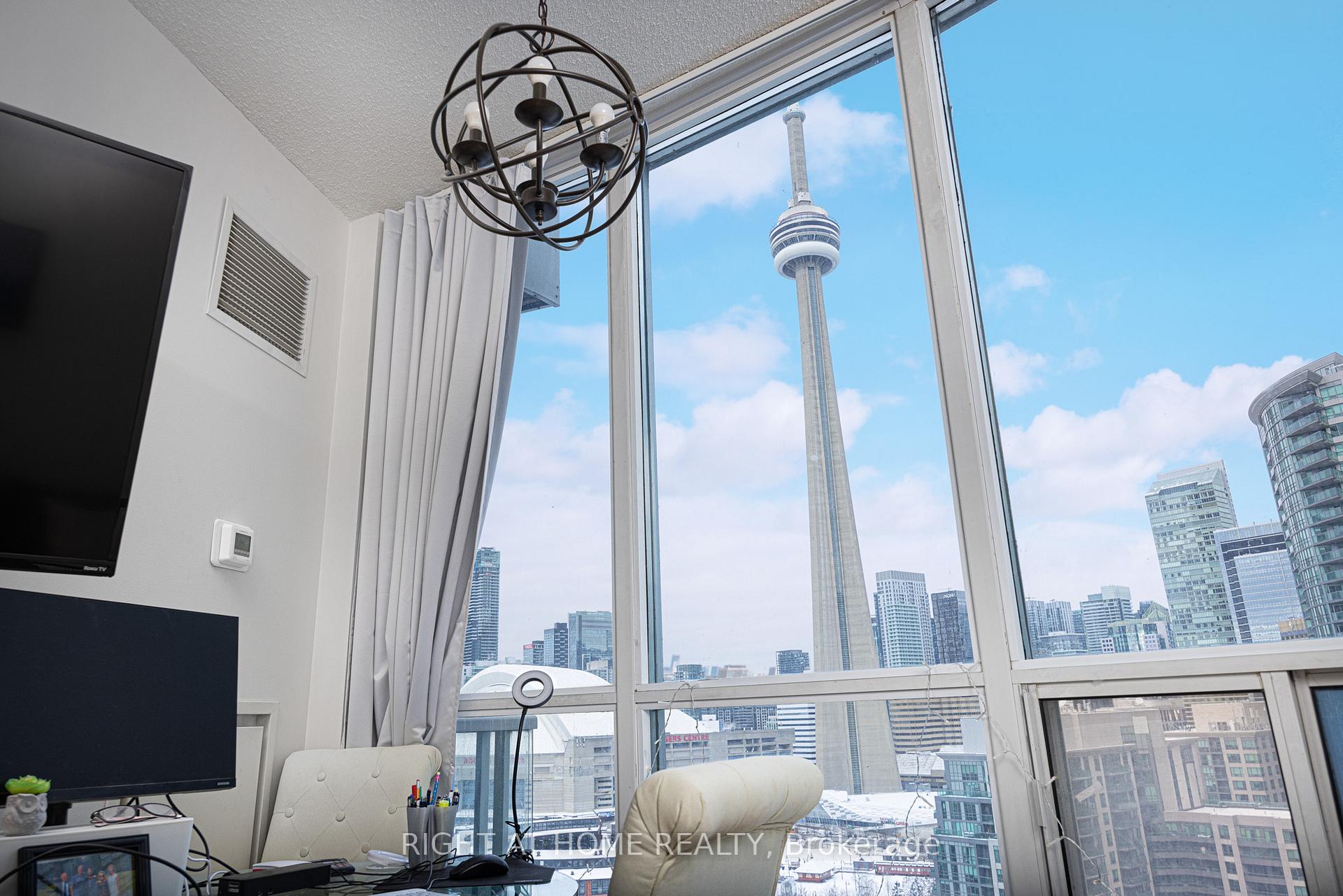 Photo 30 of Unit 2113, 208 Queens Quay W, Toronto, Waterfront Communities — HOMEH