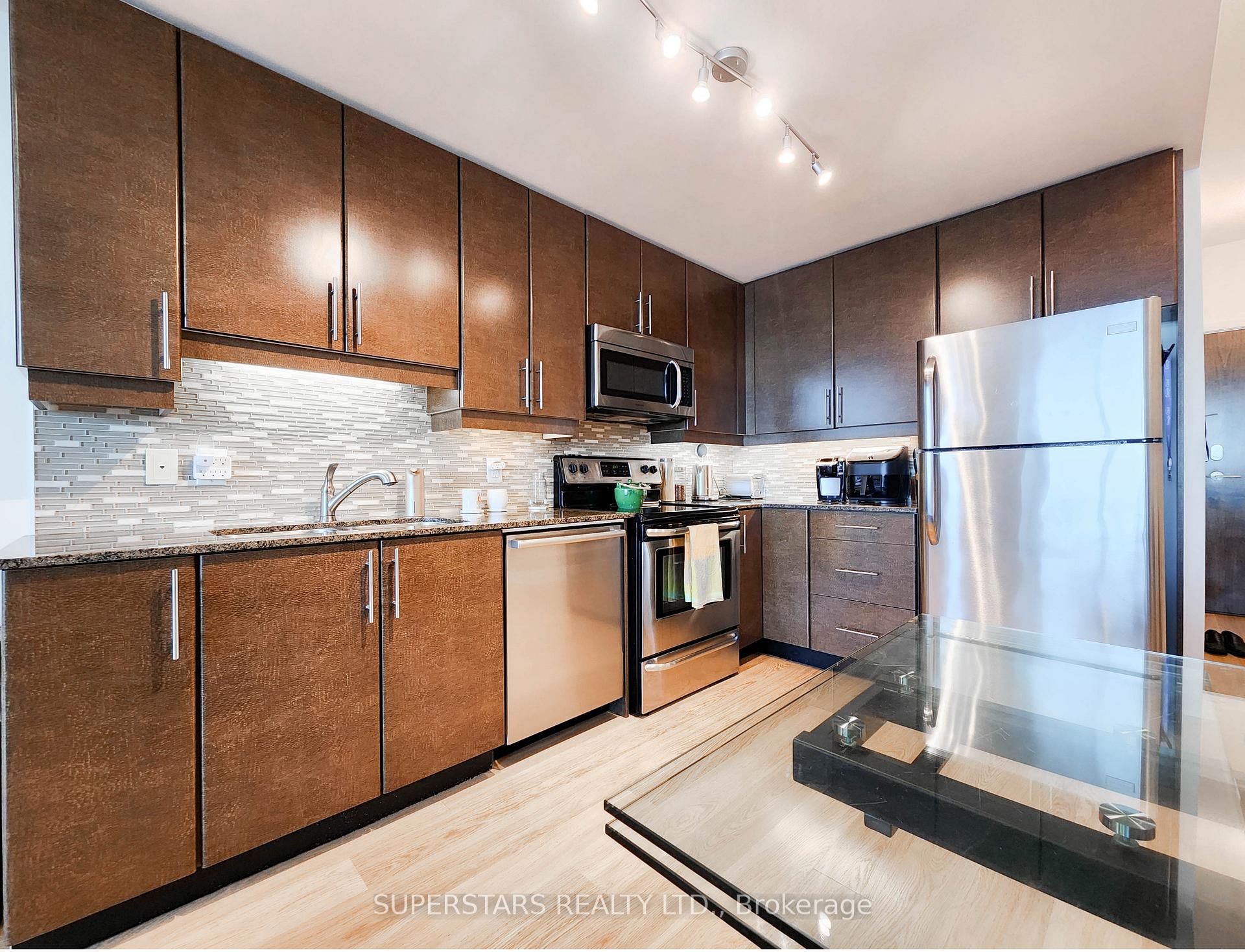 Photo 4 of Unit 4711, 33 Bay Street, Toronto, Waterfront Communities — HOMEH