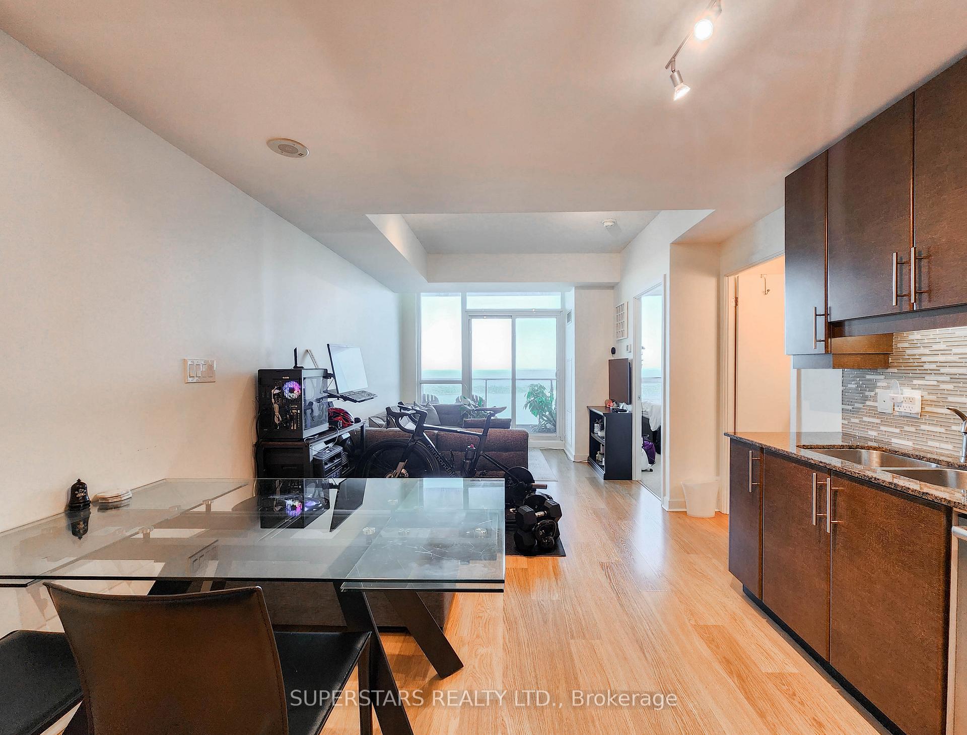 Photo 5 of Unit 4711, 33 Bay Street, Toronto, Waterfront Communities — HOMEH