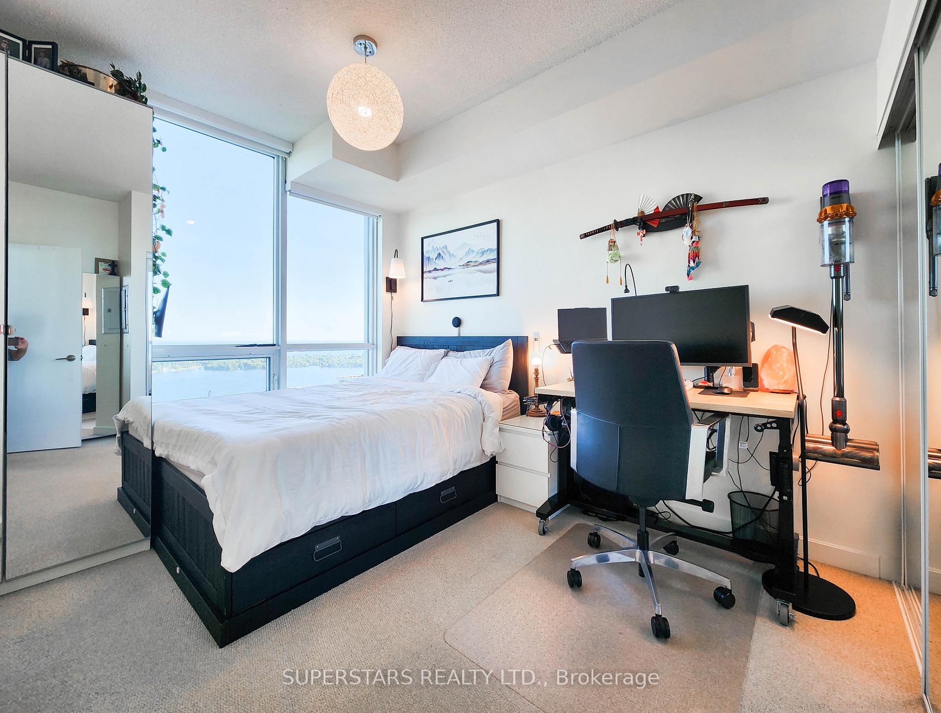 Photo 11 of Unit 4711, 33 Bay Street, Toronto, Waterfront Communities — HOMEH
