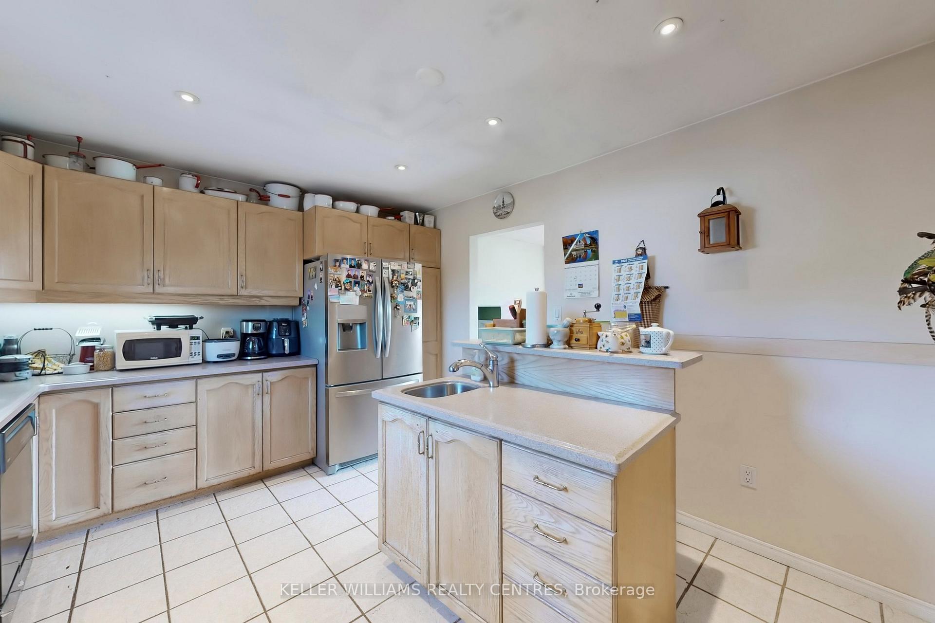 Photo 14 of 6268 Frog Street, Georgina, Baldwin — HOMEH