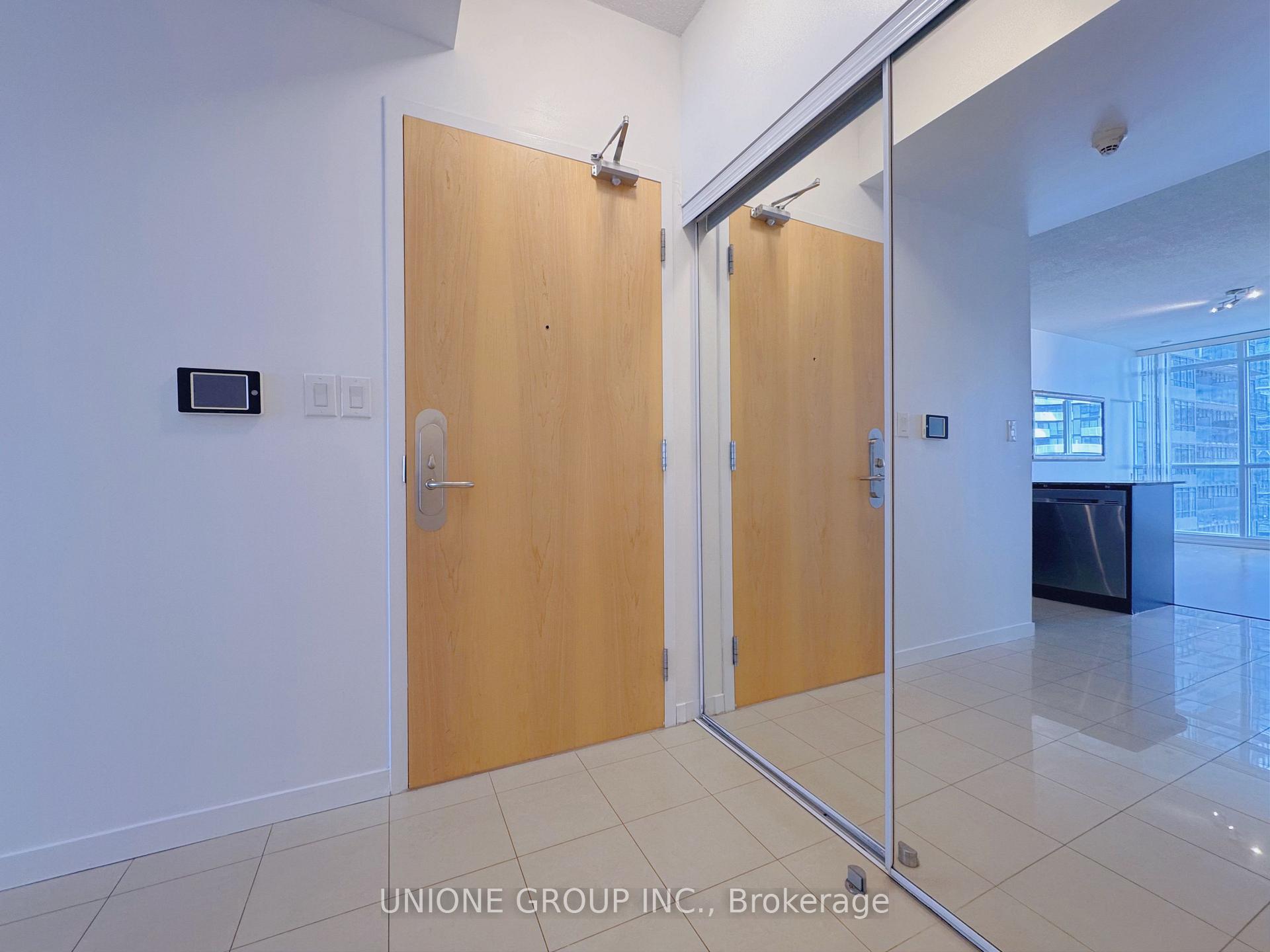 Photo 15 of Unit 2101, 65 Bremner Boulevard, Toronto, Waterfront Communities — HOMEH