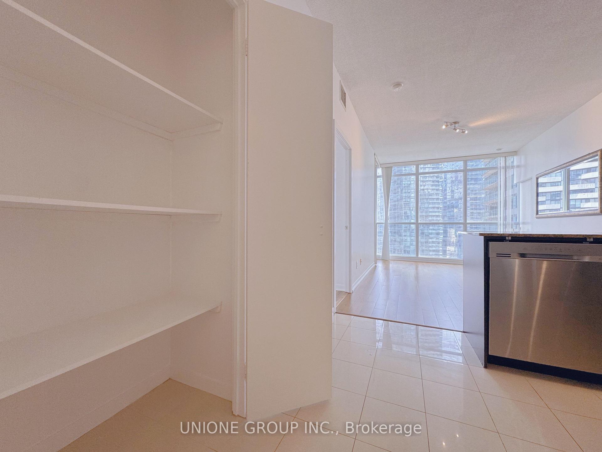 Photo 19 of Unit 2101, 65 Bremner Boulevard, Toronto, Waterfront Communities — HOMEH