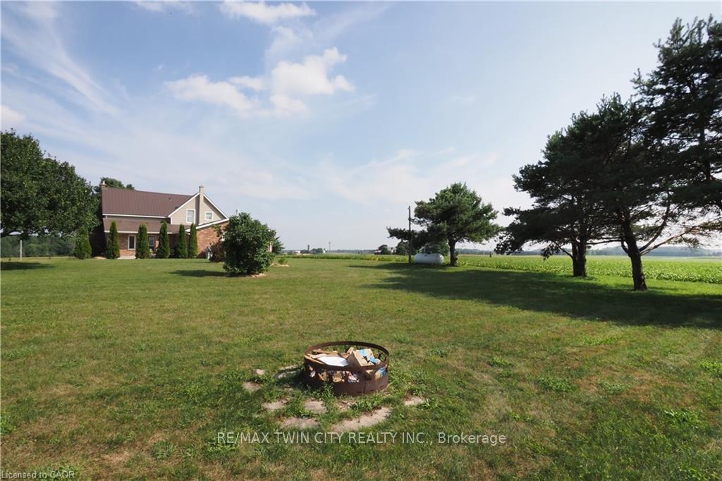 Photo 4 of 86481 Clyde Line, R.R.#2, Morris Turnberry, Morris — HOMEH
