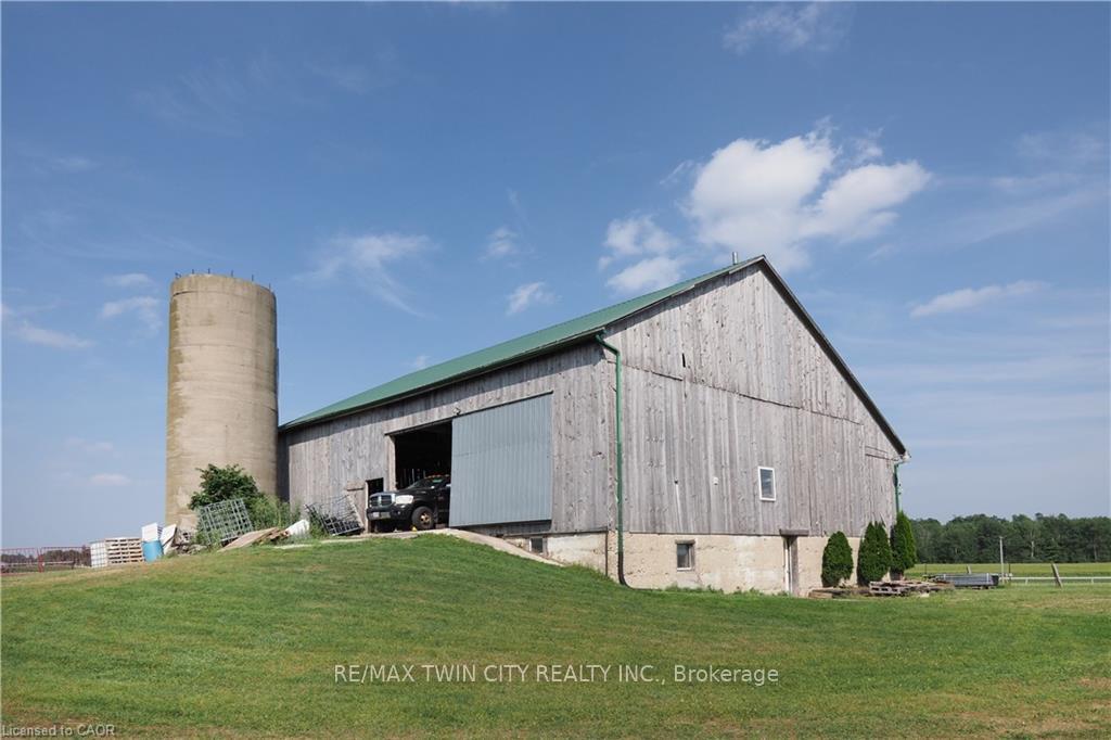Photo 6 of 86481 Clyde Line, R.R.#2, Morris Turnberry, Morris — HOMEH
