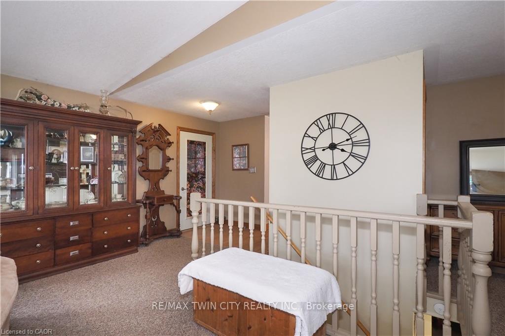 Photo 9 of 86481 Clyde Line, R.R.#2, Morris Turnberry, Morris — HOMEH