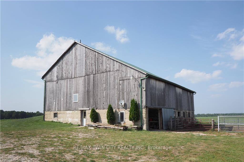 Photo 34 of 86481 Clyde Line, R.R.#2, Morris Turnberry, Morris — HOMEH