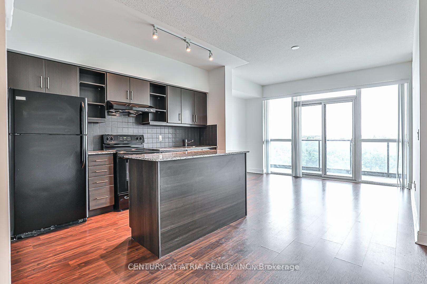 Photo 7 of Unit 723, 35 Brian Peck Crescent, Toronto, Thorncliffe Park — HOMEH
