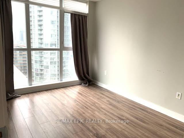 Photo 2 of Unit 1610, 10 Capreol Court, Toronto, Waterfront Communities — HOMEH