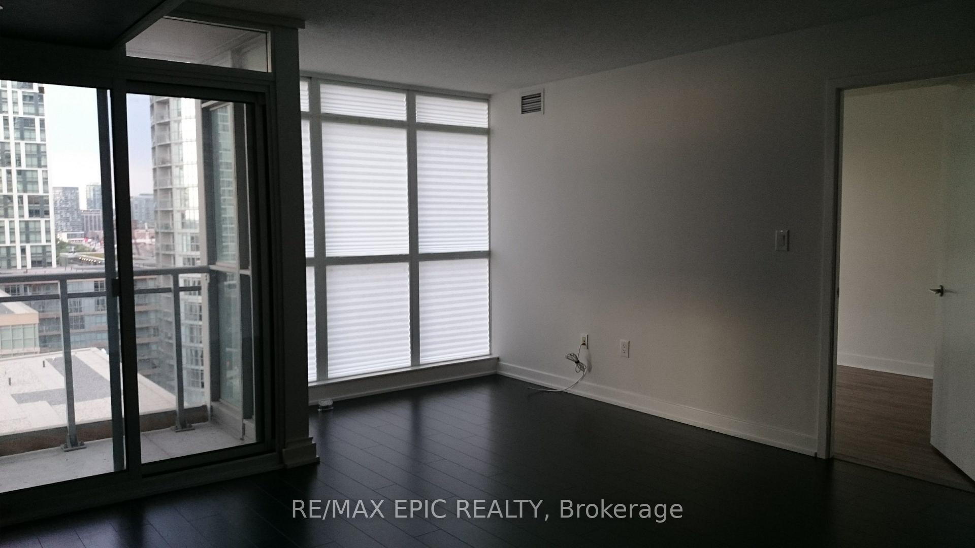 Photo 4 of Unit 1610, 10 Capreol Court, Toronto, Waterfront Communities — HOMEH