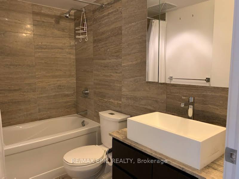 Photo 7 of Unit 1610, 10 Capreol Court, Toronto, Waterfront Communities — HOMEH