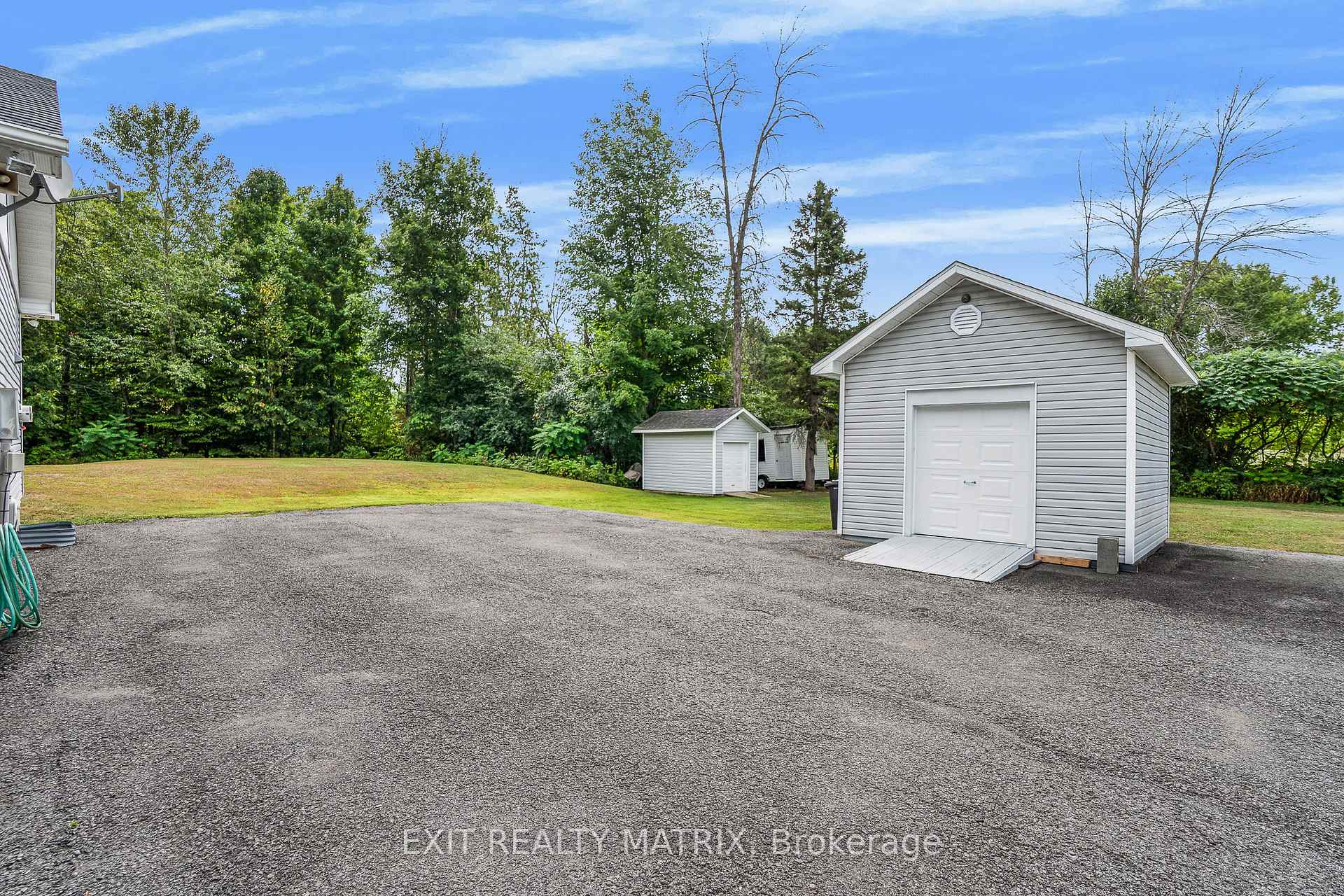 Photo 4 of 534 De La Bergerie Road, Champlain, L'Orignal — HOMEH