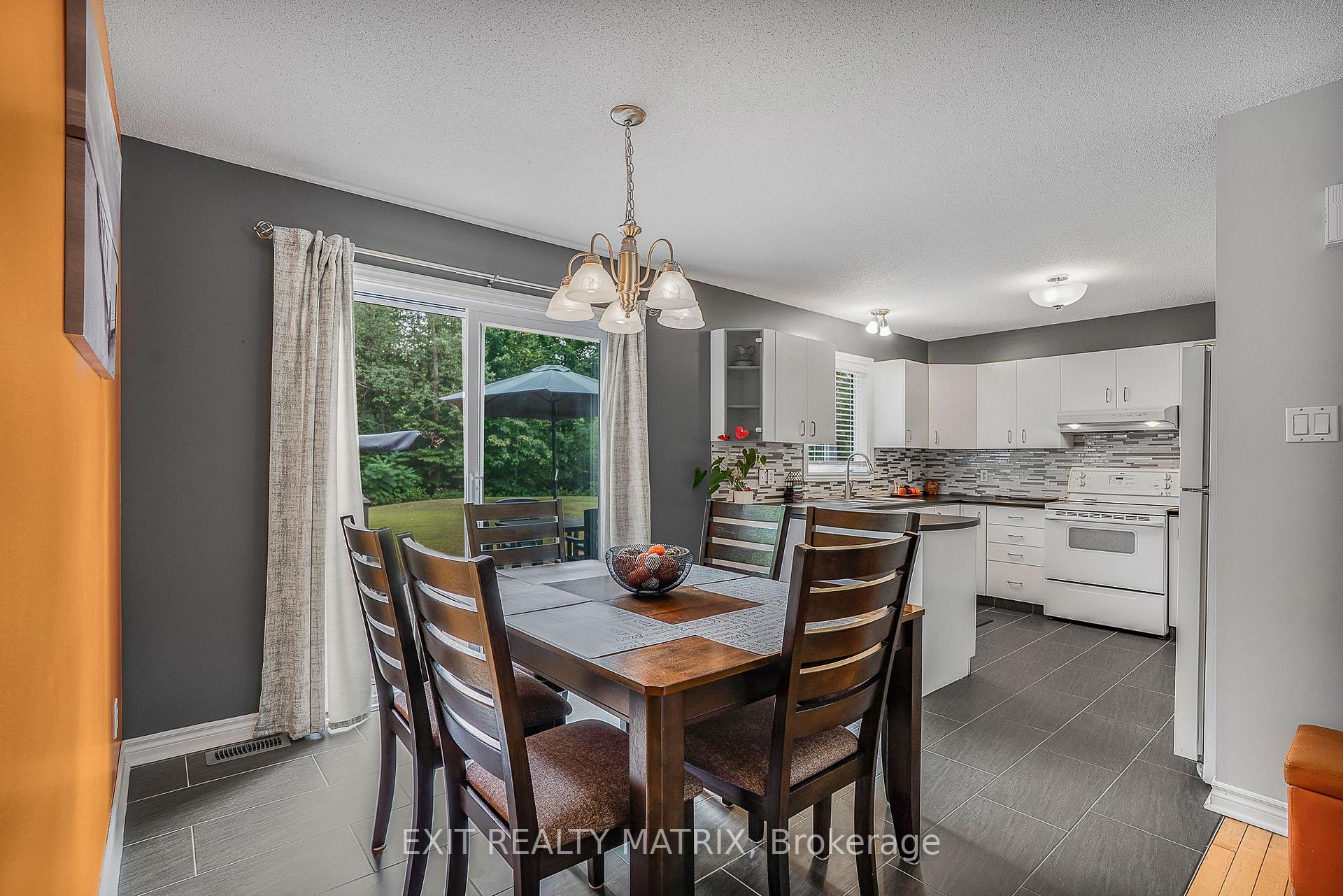 Photo 9 of 534 De La Bergerie Road, Champlain, L'Orignal — HOMEH