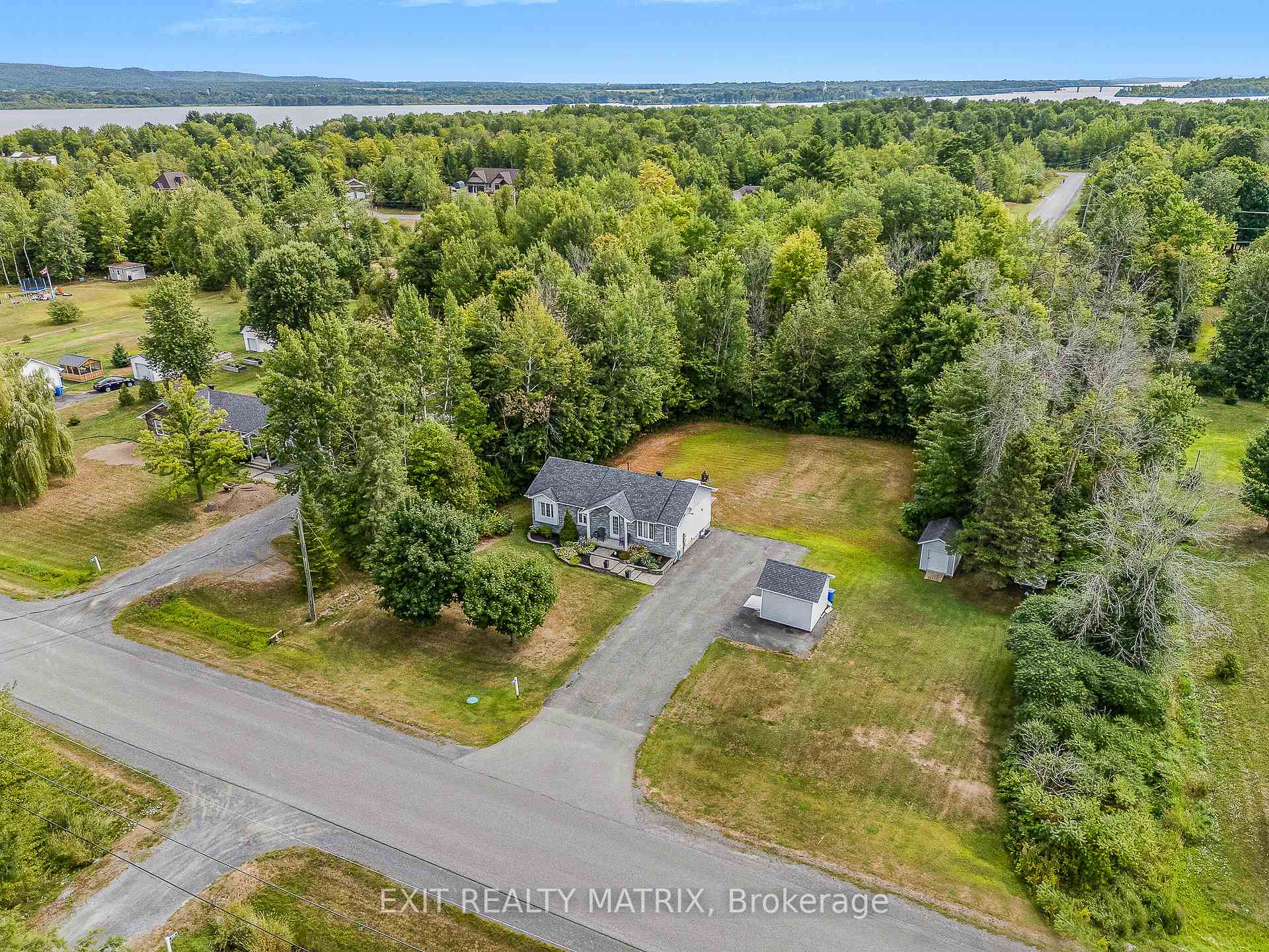 Photo 33 of 534 De La Bergerie Road, Champlain, L'Orignal — HOMEH