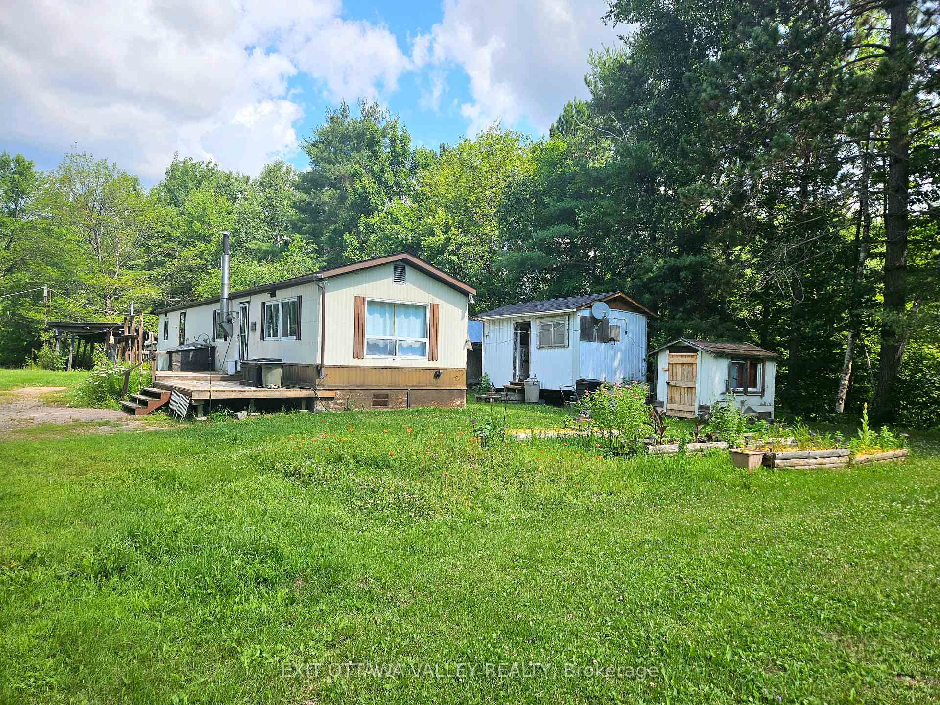 Photo 22 of 40496 17 Highway, Head, Clara and Maria, Head Twp — HOMEH